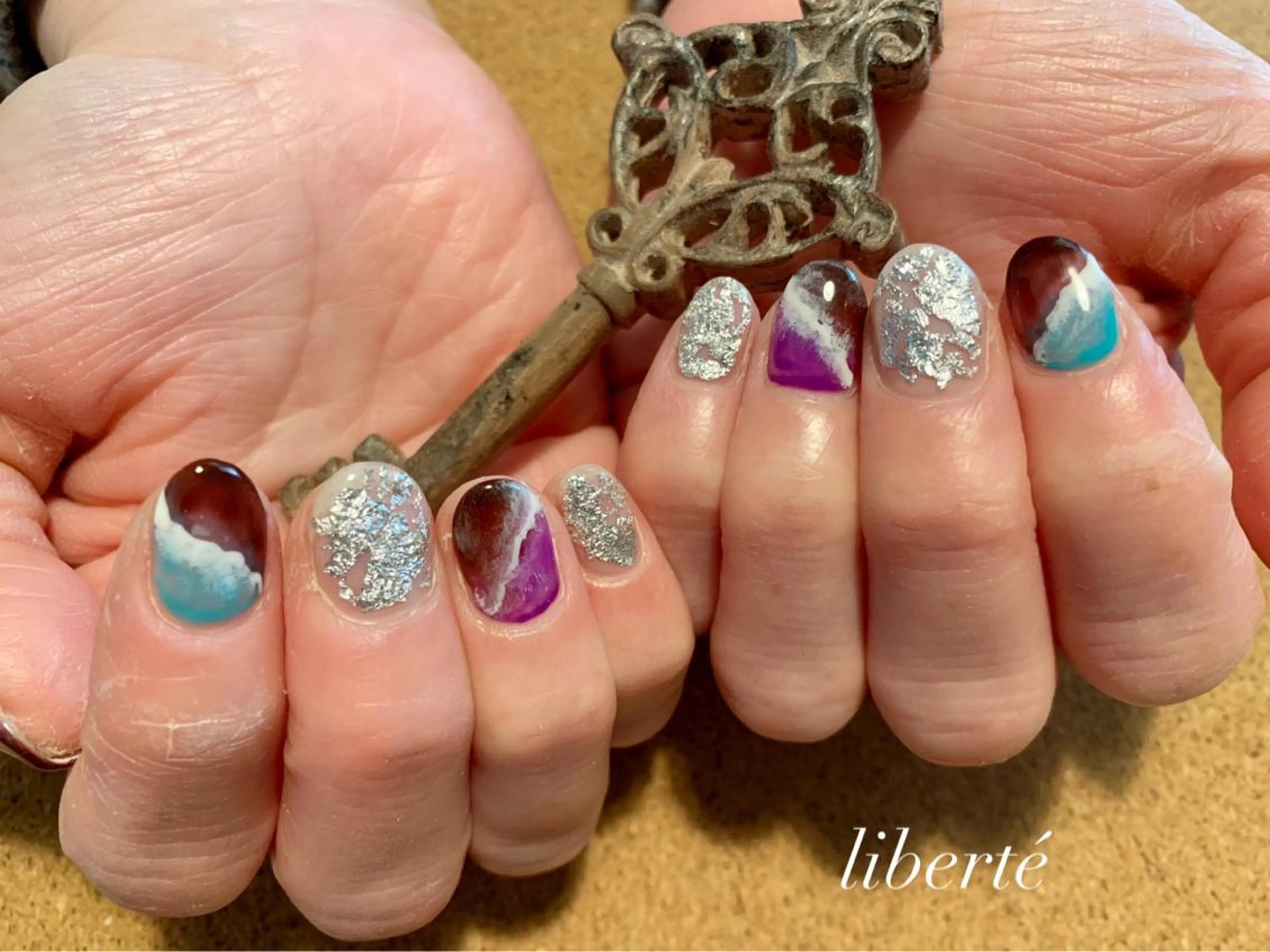 ネイル liberté (リベルテ)のネイルデザイン