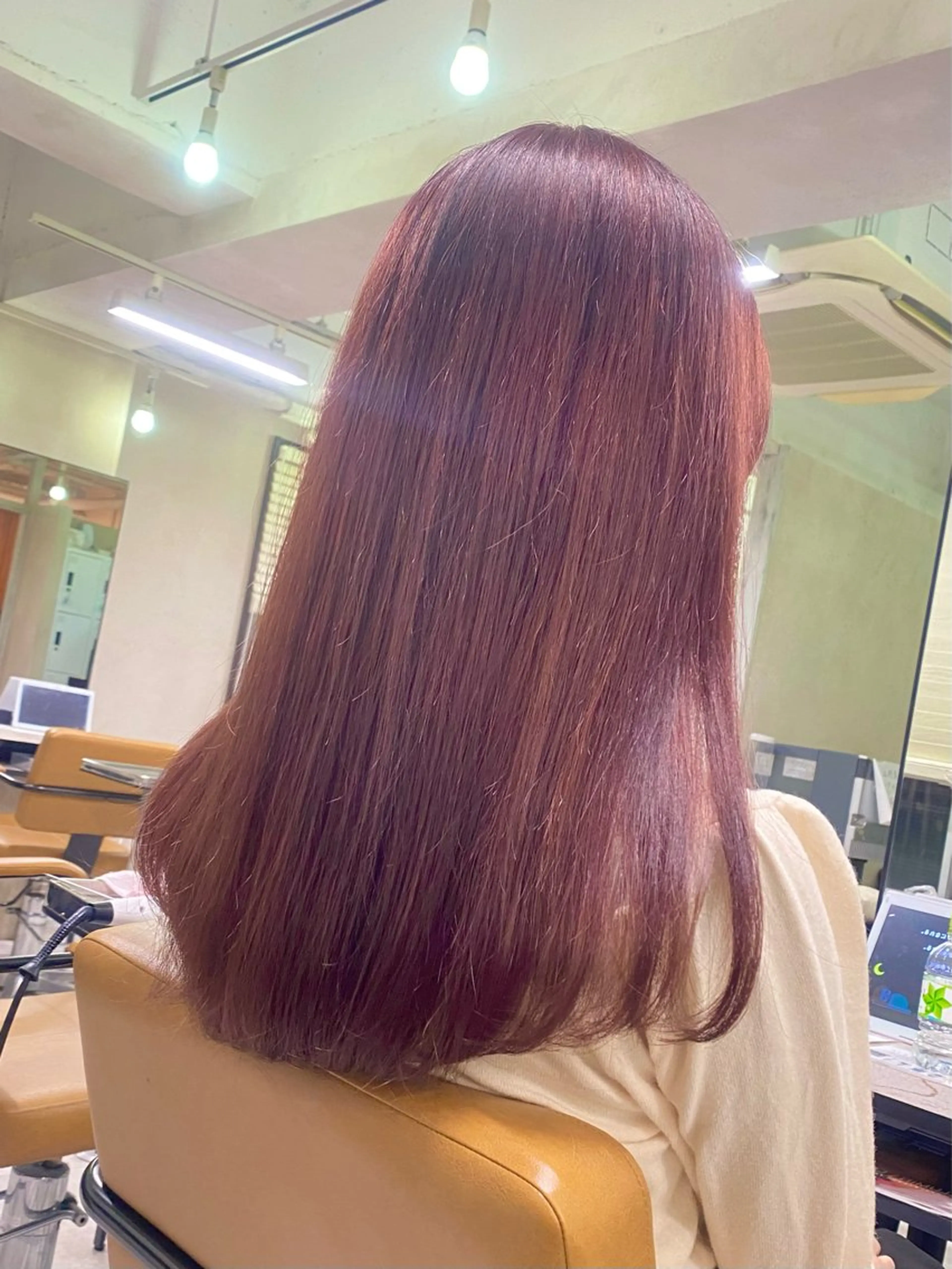 セミロング カラー バレイヤージュ ミストバング ベージュカラー ブリーチ ケアブリーチ 大人垢抜け ダブルカラー【上野】のヘアスタイル