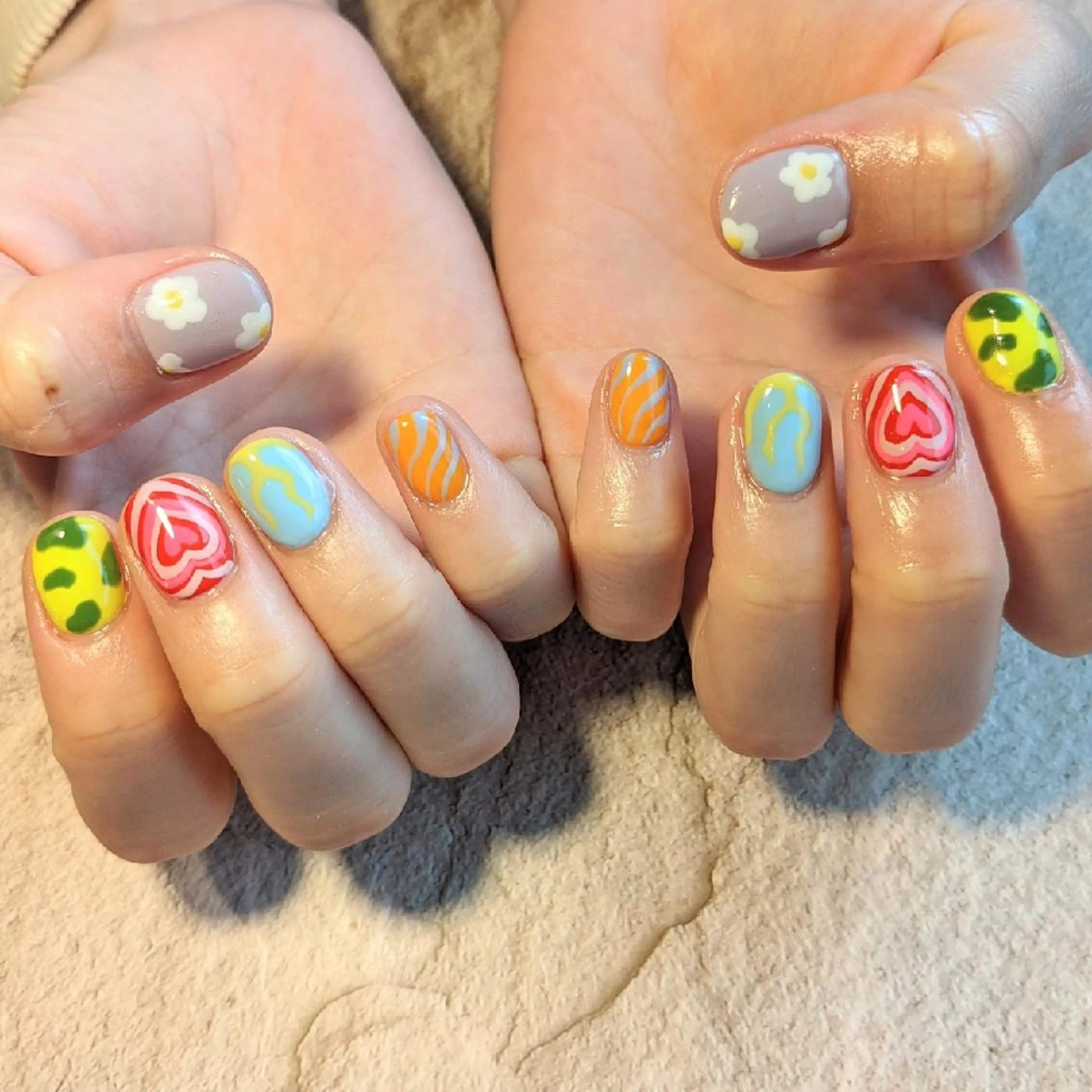 ネイル ｱｲﾗｯｼｭ ﾈｲﾙ ｻﾛﾝ つけるのマツエク・マツパデザイン