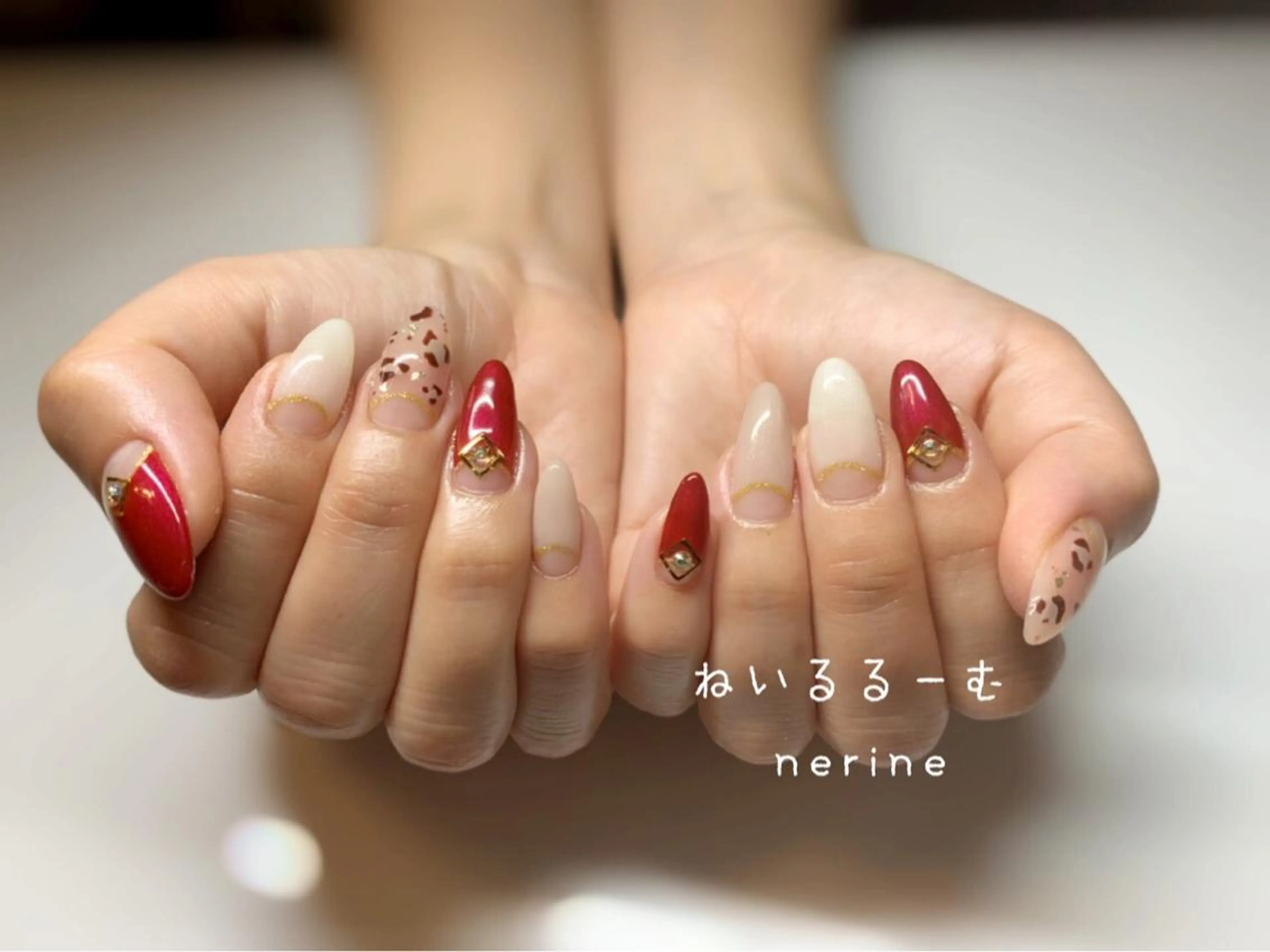ネイル フットネイル ジェルネイル ニュアンスネイル シンプルネイル ストーンネイル NAILST Naomiのネイルデザイン