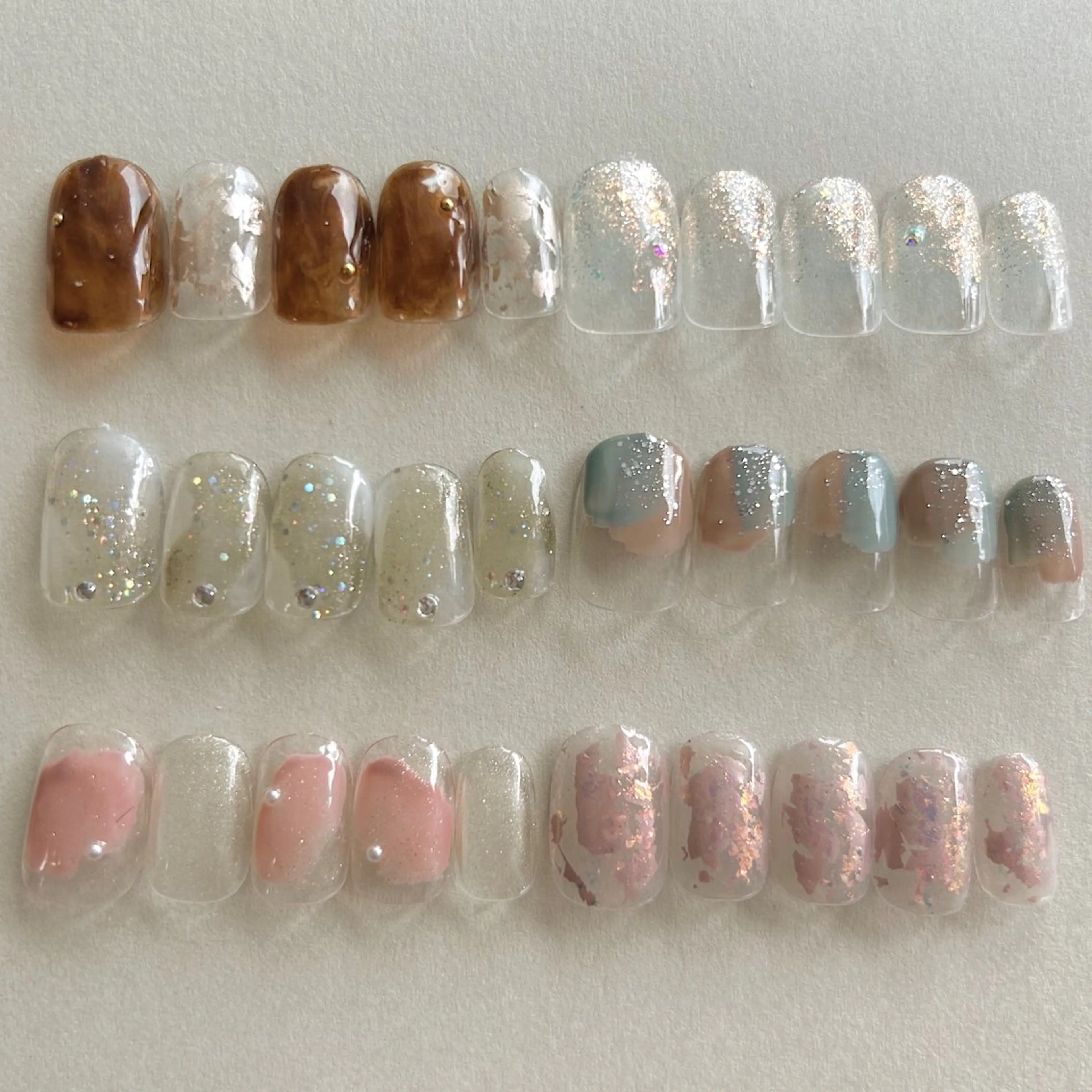 【限定価格&パーツ１つプレゼント✨シンプルデザイン/オフ込み】パラジェル別途料金/サンプル6種類からの写真