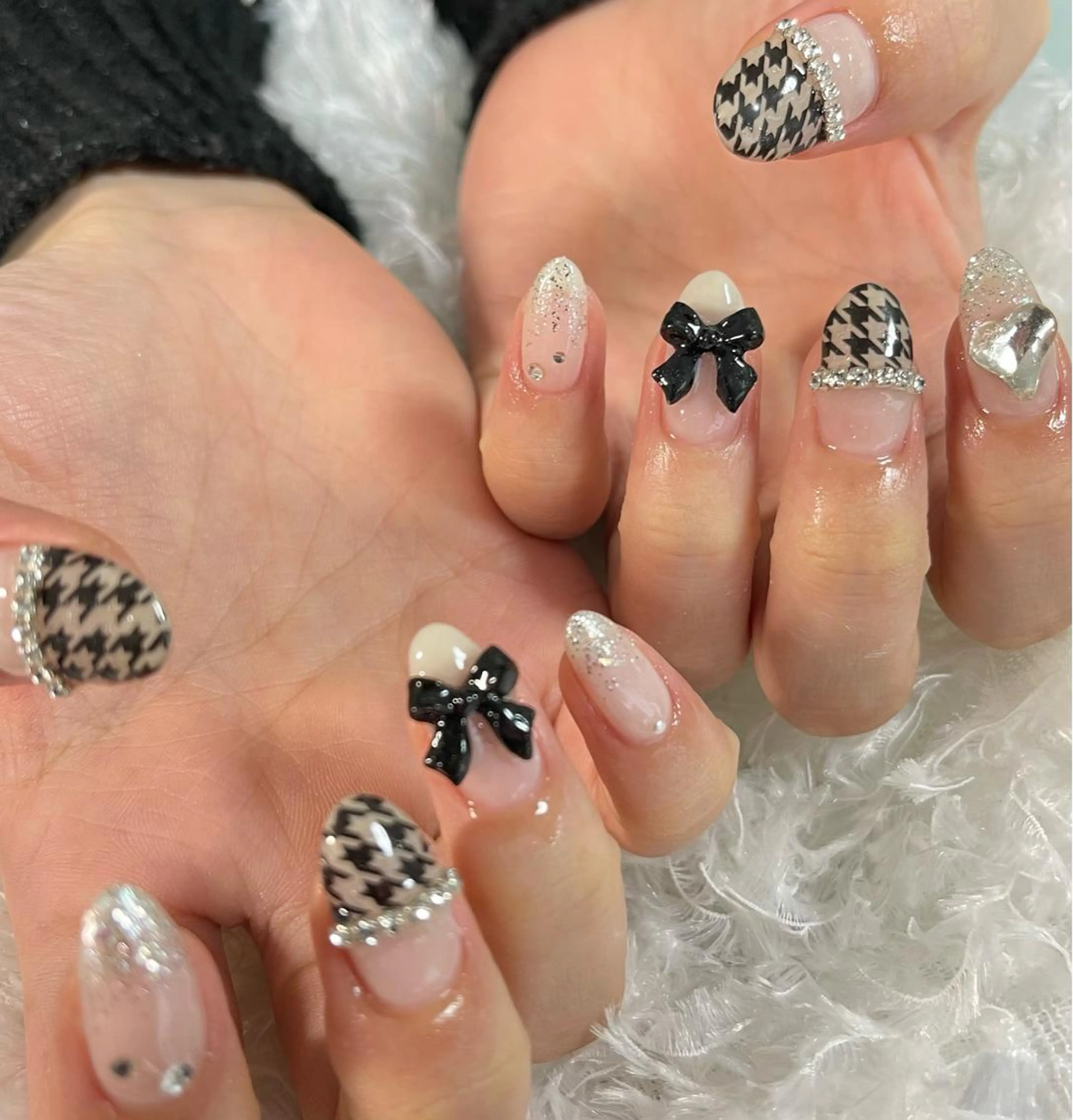 ネイル リボン ストーンネイル ハンドネイル celica所属・松田 由真のネイルデザイン