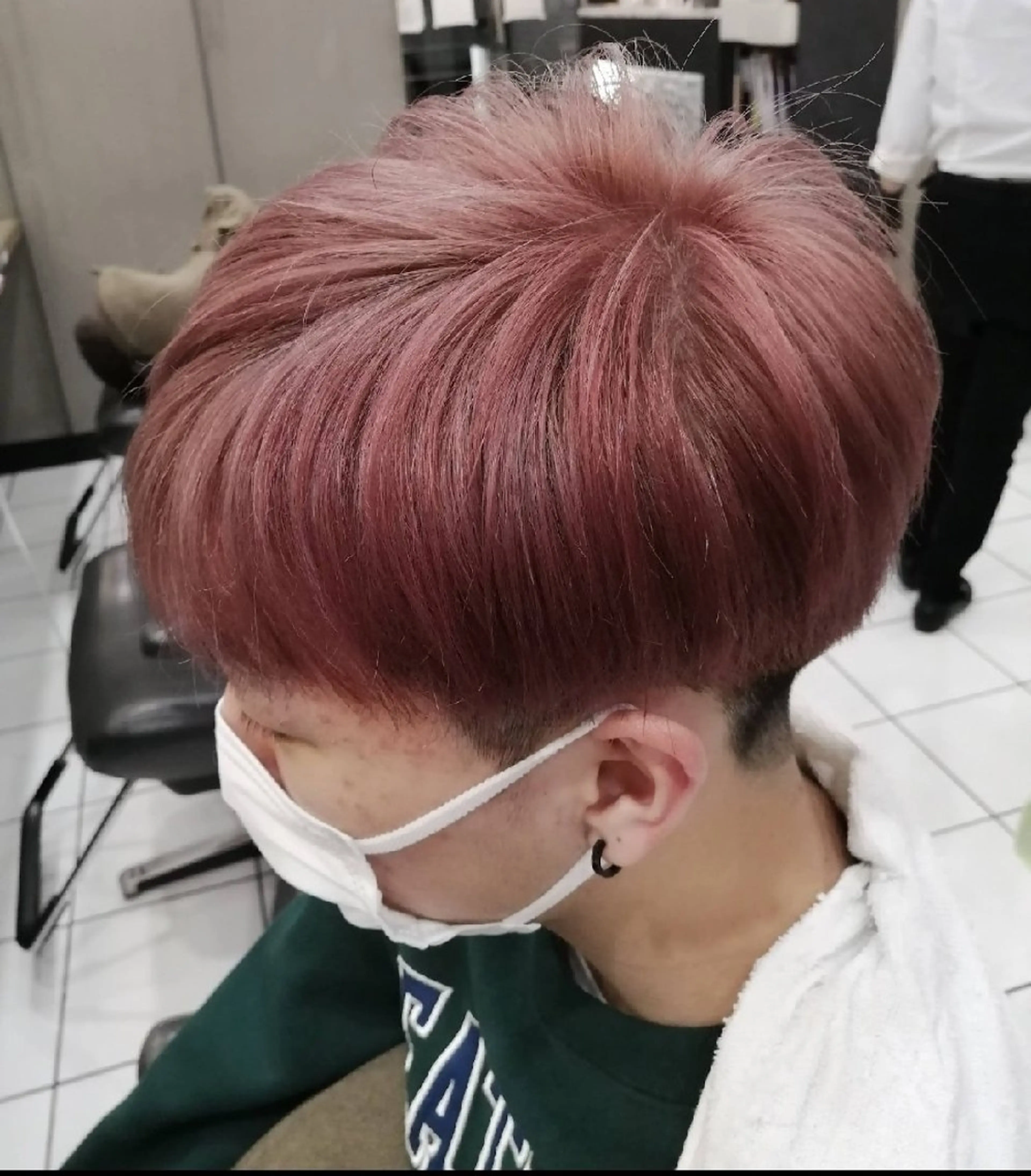 ショート カラー メンズ D/i所属・D/i |Y/no. 〈夜スパ17時〜〉のヘアスタイル