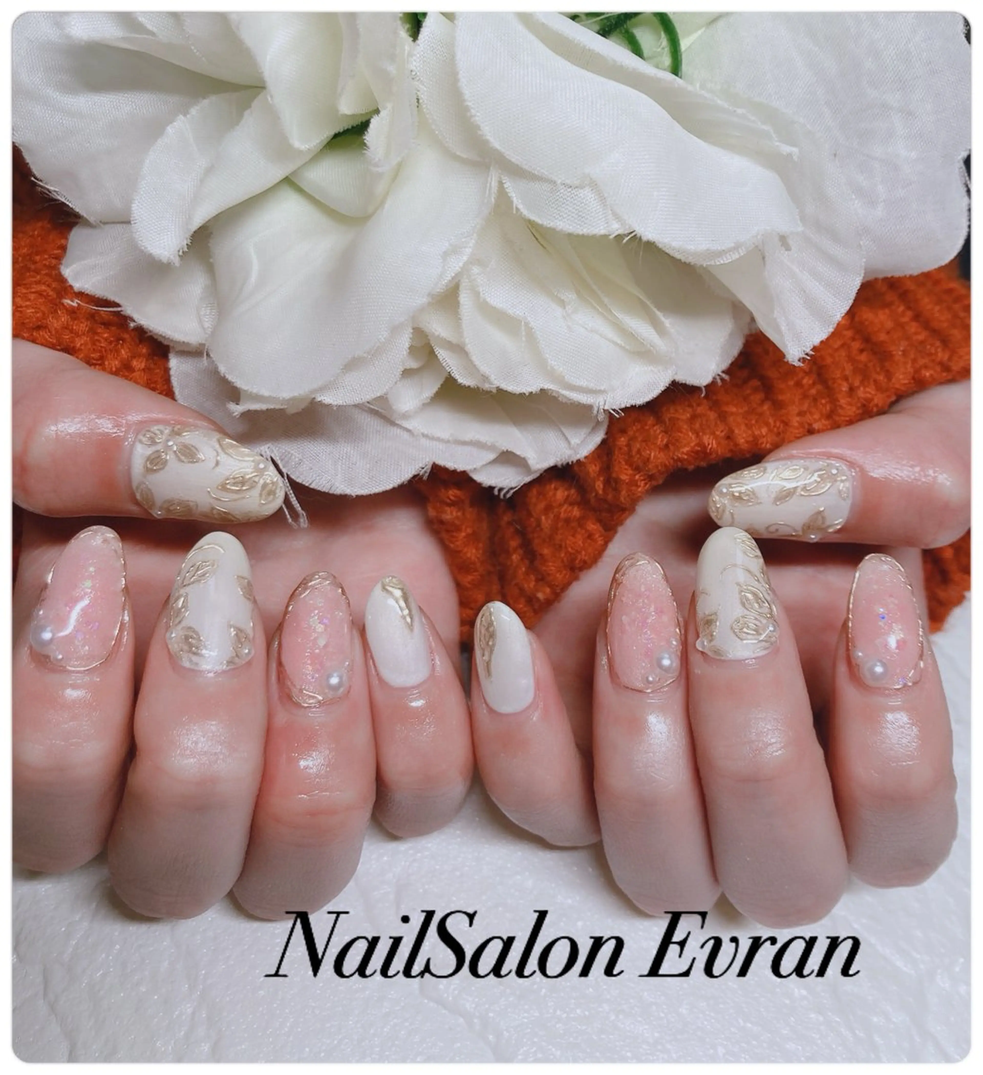 ネイル アートネイル フレンチネイル マグネットネイル 持ち込み ニュアンスネイル ハンドネイル Nail salon Evranのネイルデザイン