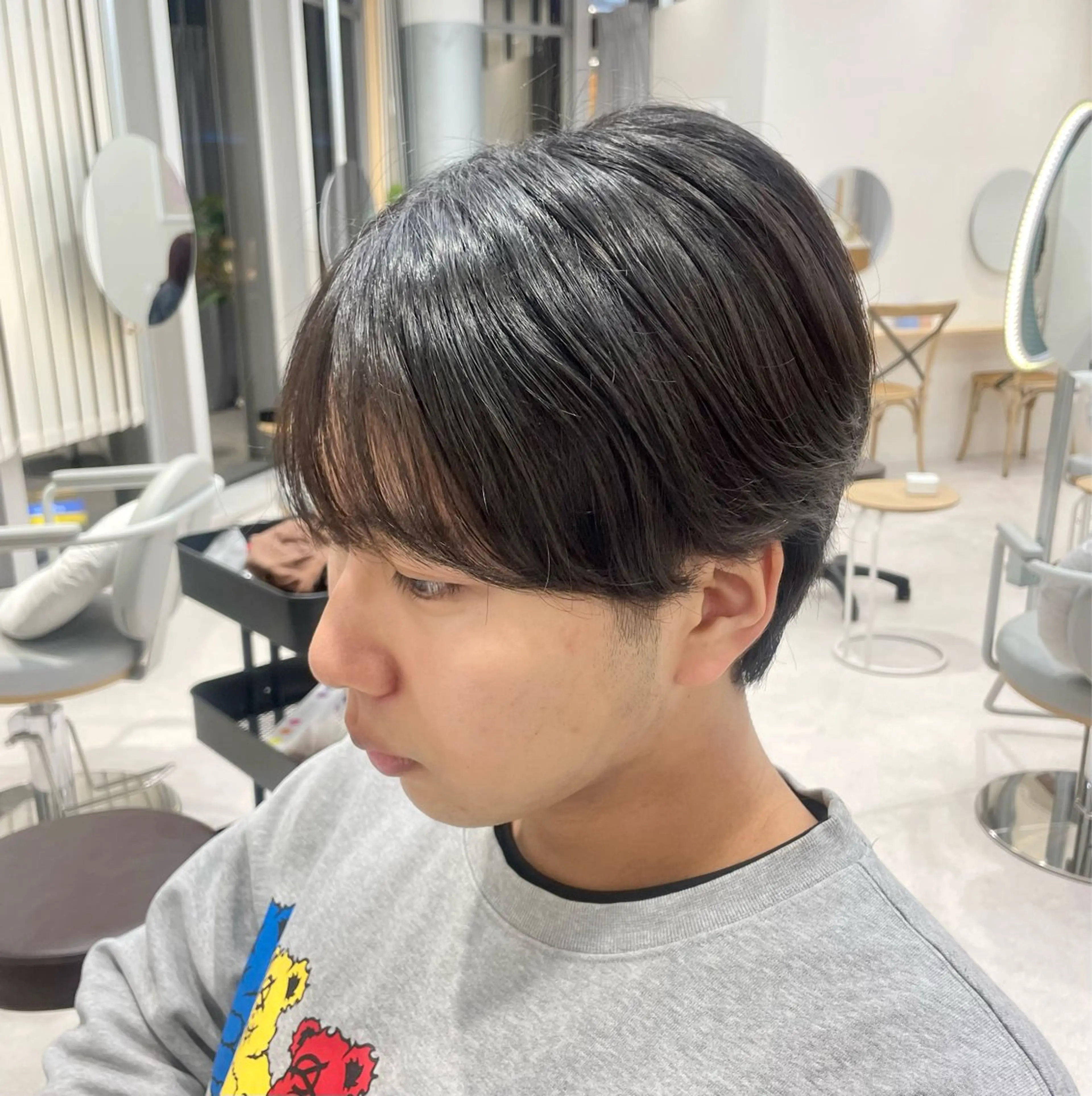 メンズ マッシュ シースルーマッシュ カット hana ・メンズ特化のヘアスタイル