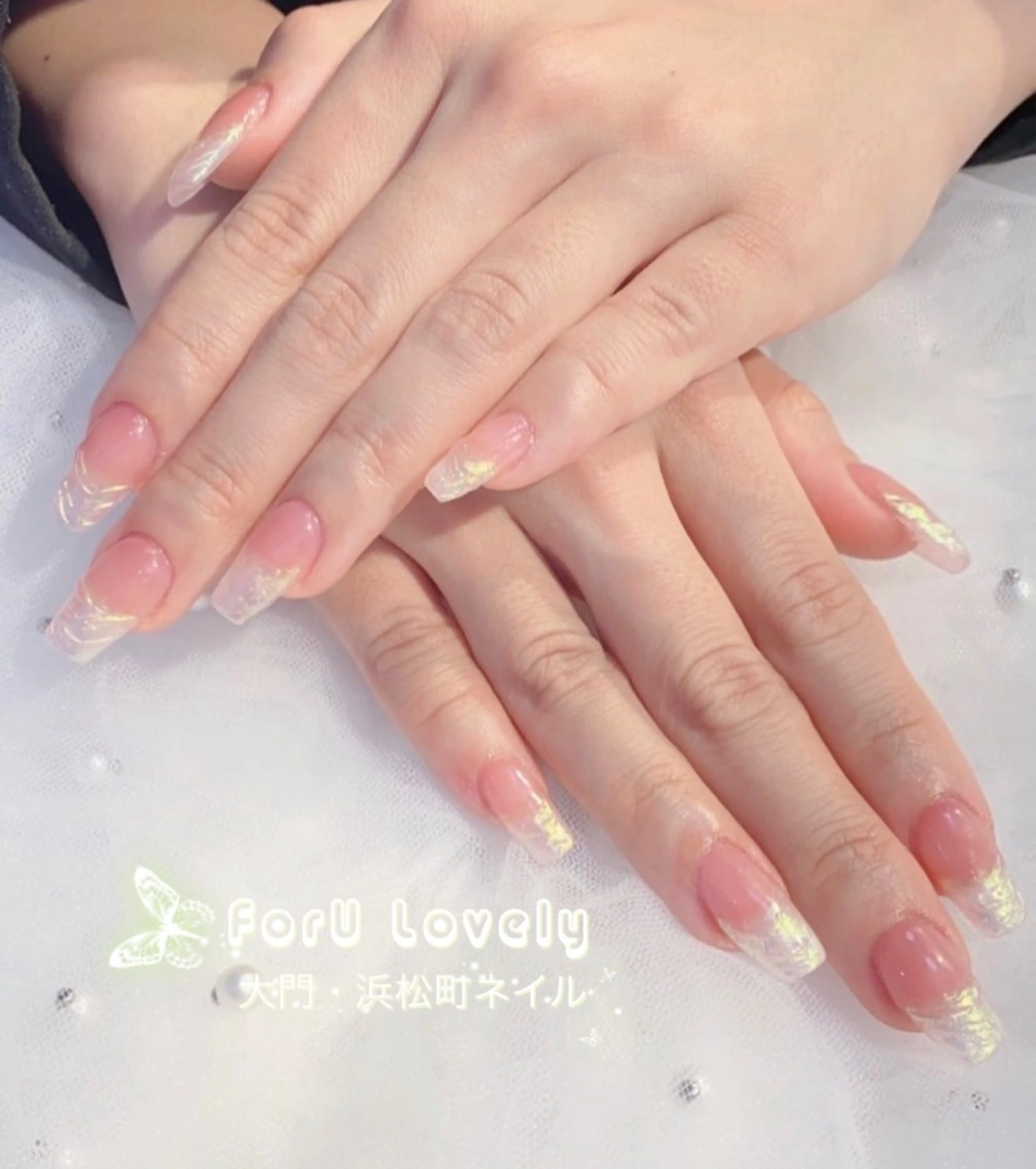 ネイル オーロラネイル 桜ネイル フレンチネイル ジェルネイル ガラスフレンチ ハンドネイル ハンドケア 大門浜松町 ネイルのネイルデザイン