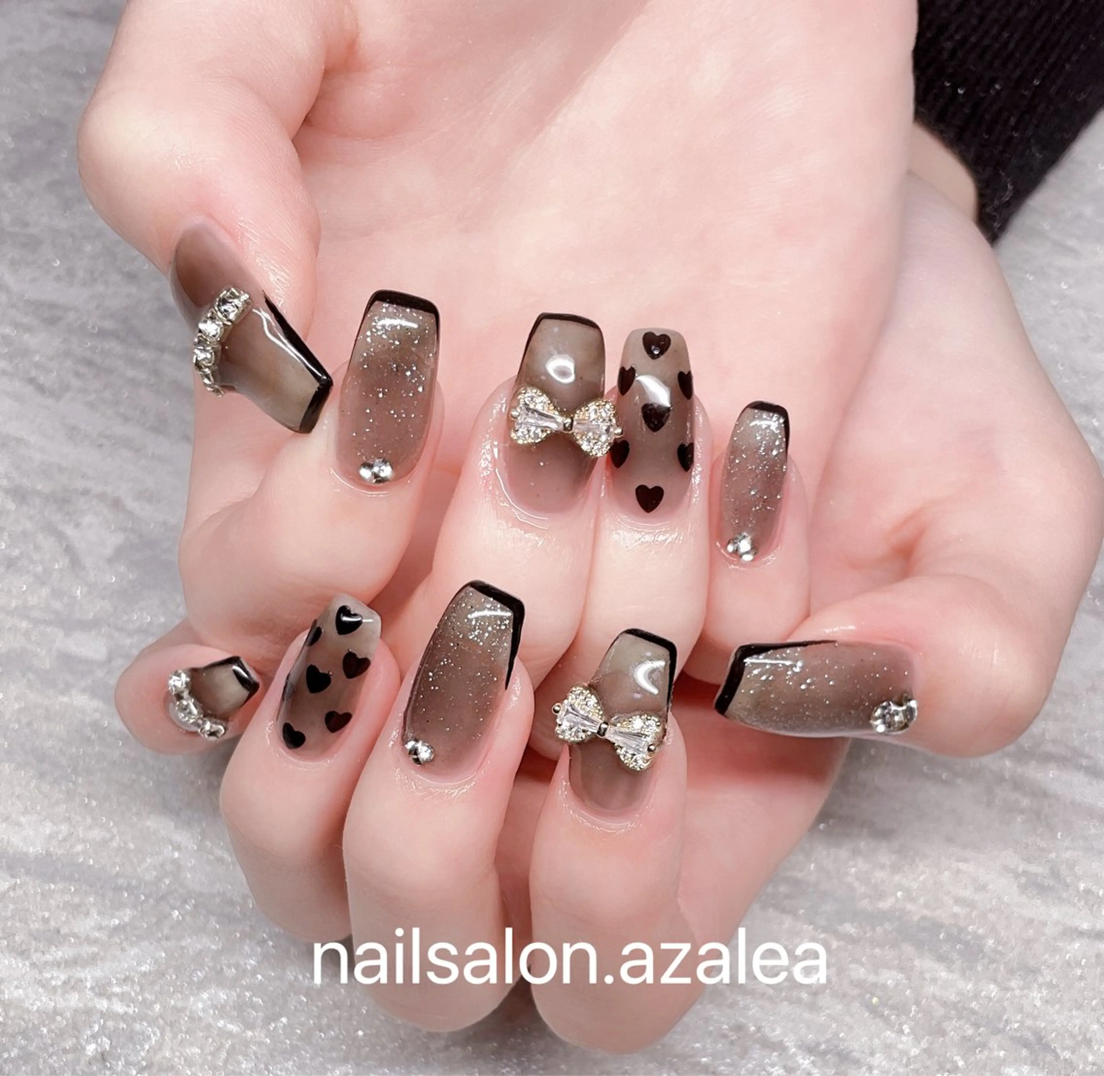 ネイル ハンドネイル R inのネイルデザイン