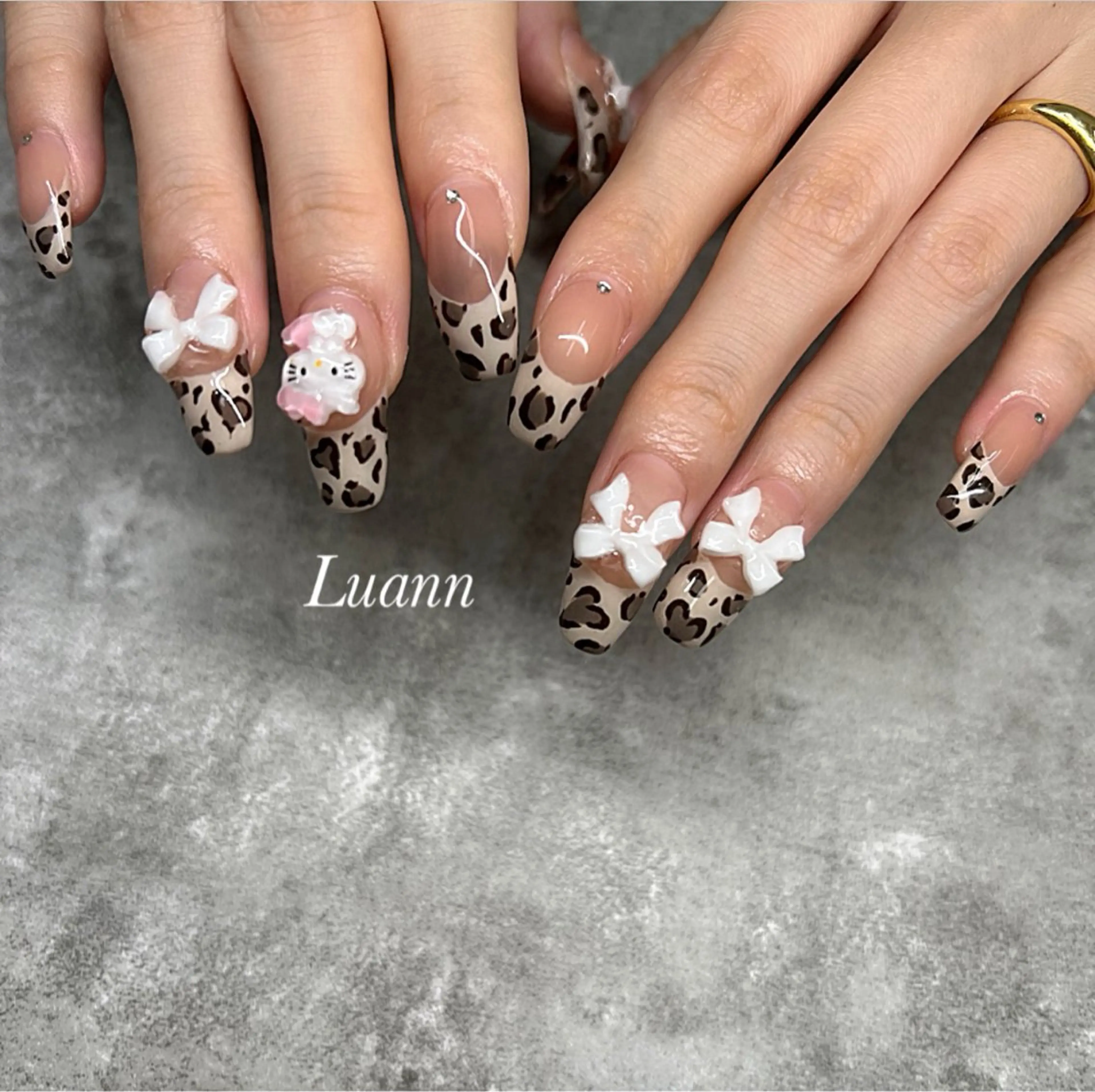 ネイル アニマル柄 ハート 韓国ネイル リボン ハンドネイル Luann nail所属・Luann nail Sakiのネイルデザイン