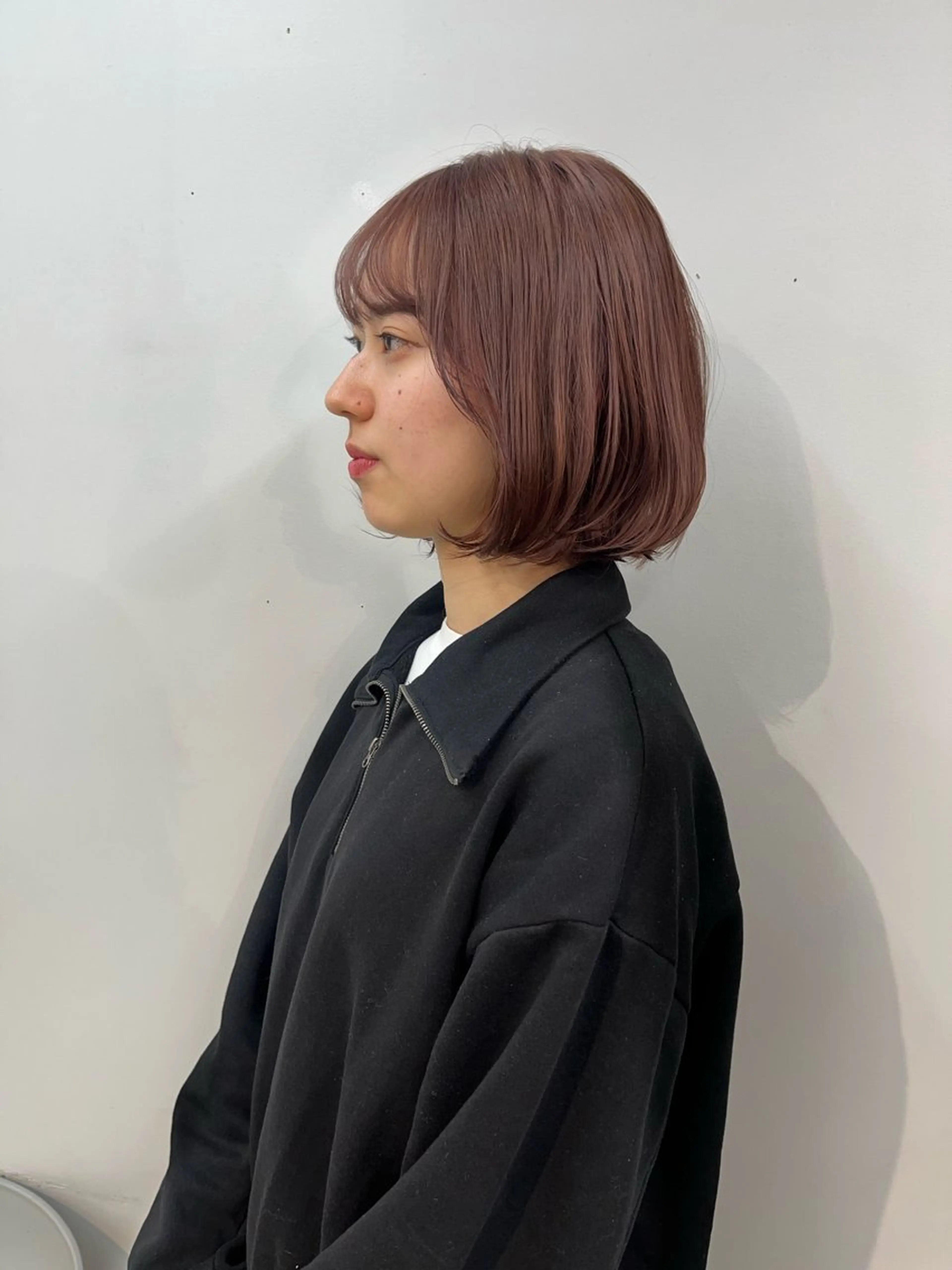 カラー ボブ・顔まわり 💎愛唯(めい)のヘアスタイル