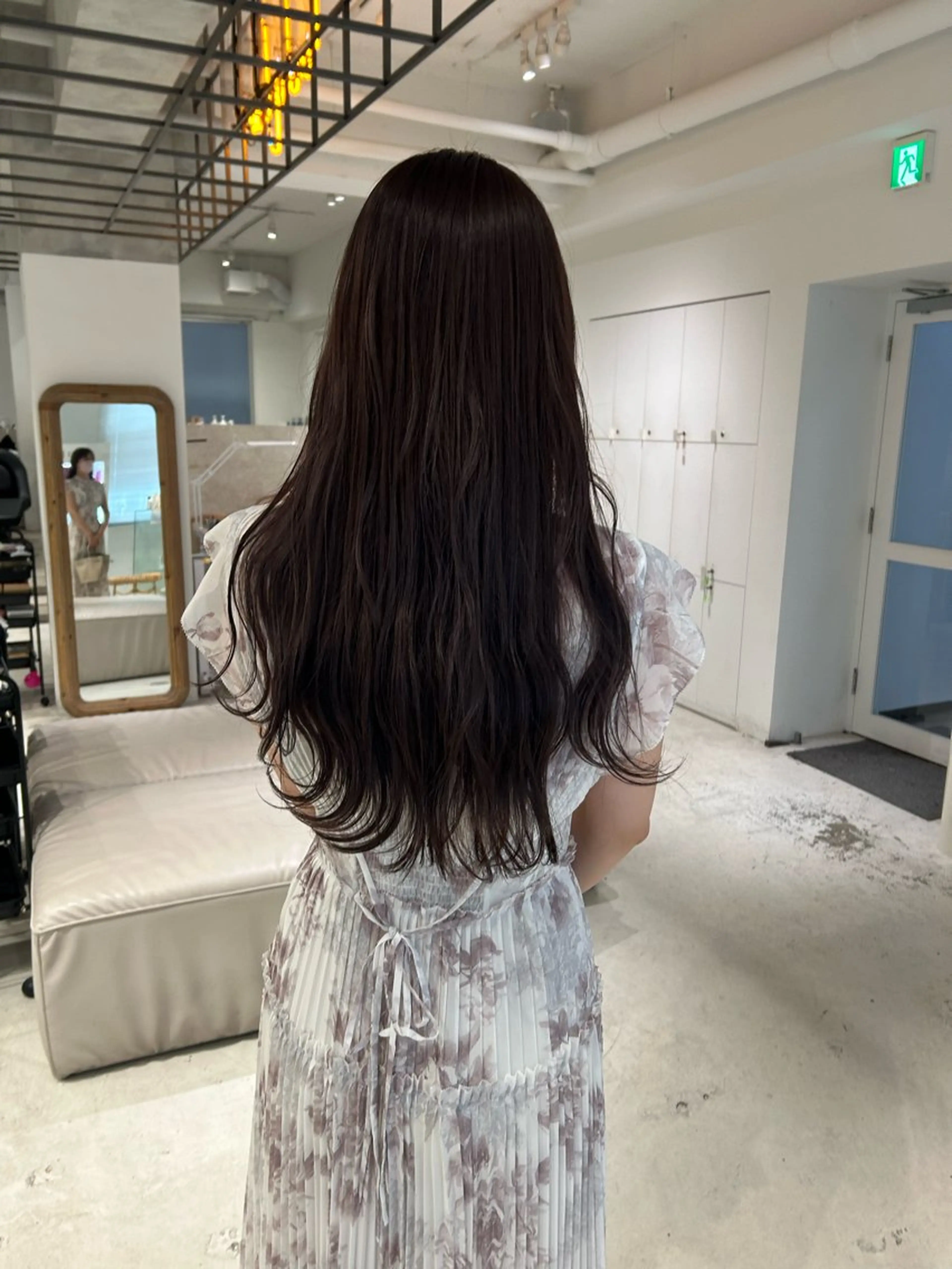 ロング カラー グレージュ ラベンダーカラー ラベンダーグレージュ ラベンダーグレー ヘアカラー 透明感カラー🫧 nanohaのヘアスタイル