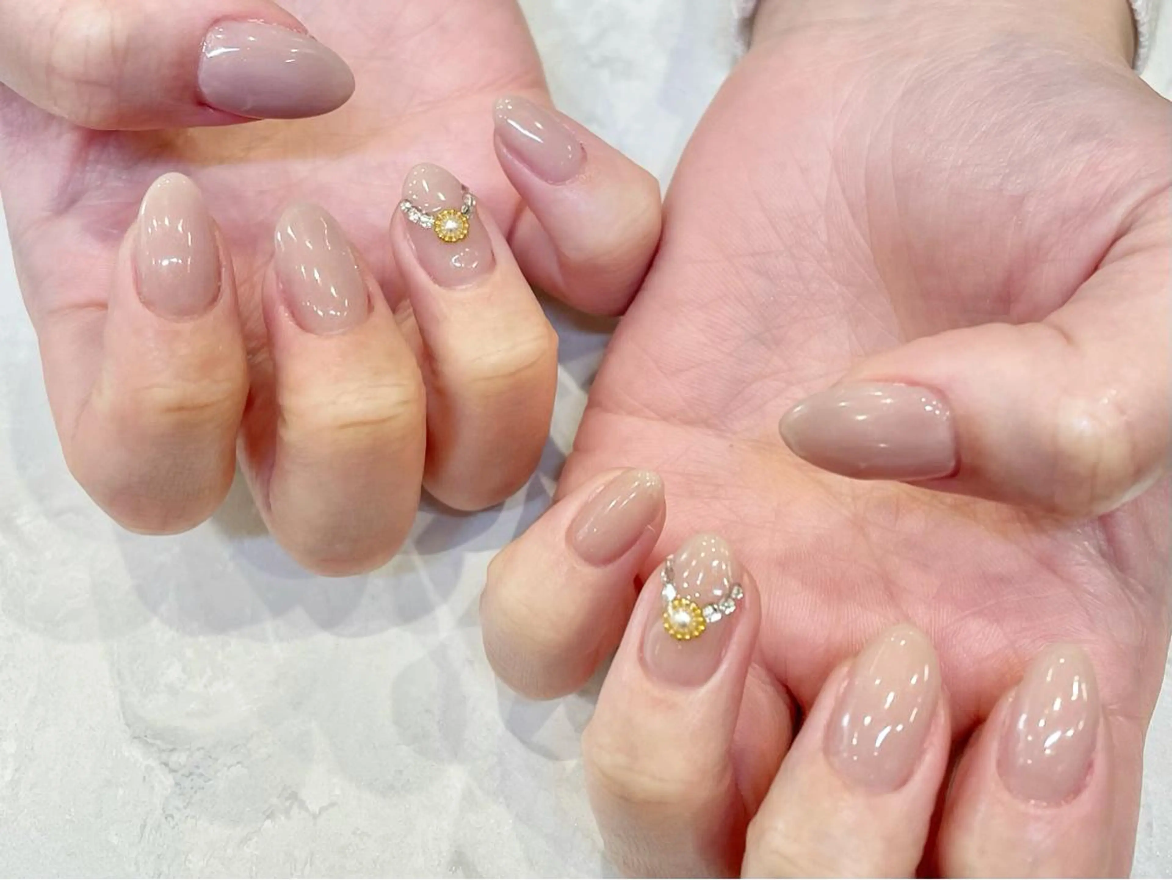 ネイル share salon bt所属・salon bt SAORIのネイルデザイン