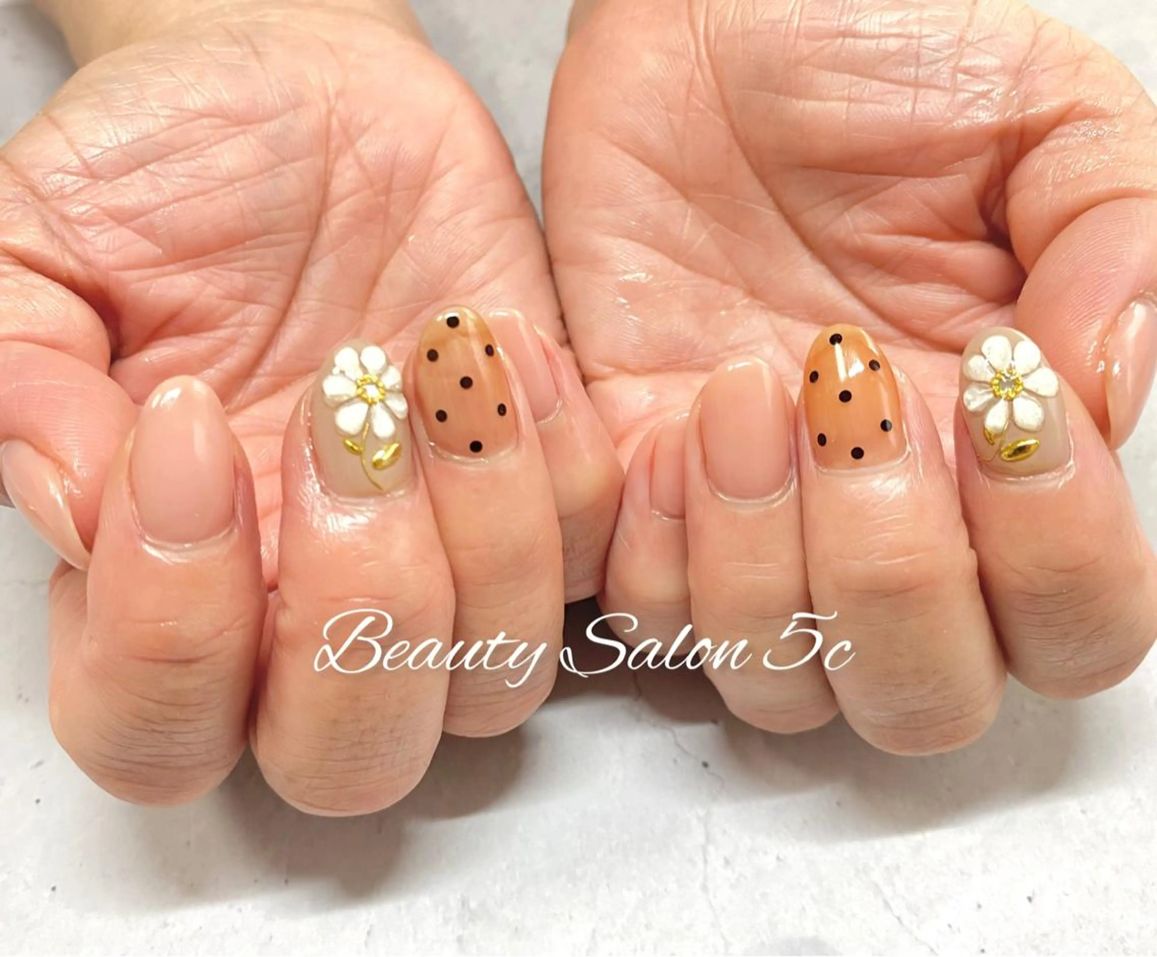 ネイル Beauty Salon5cのネイルデザイン