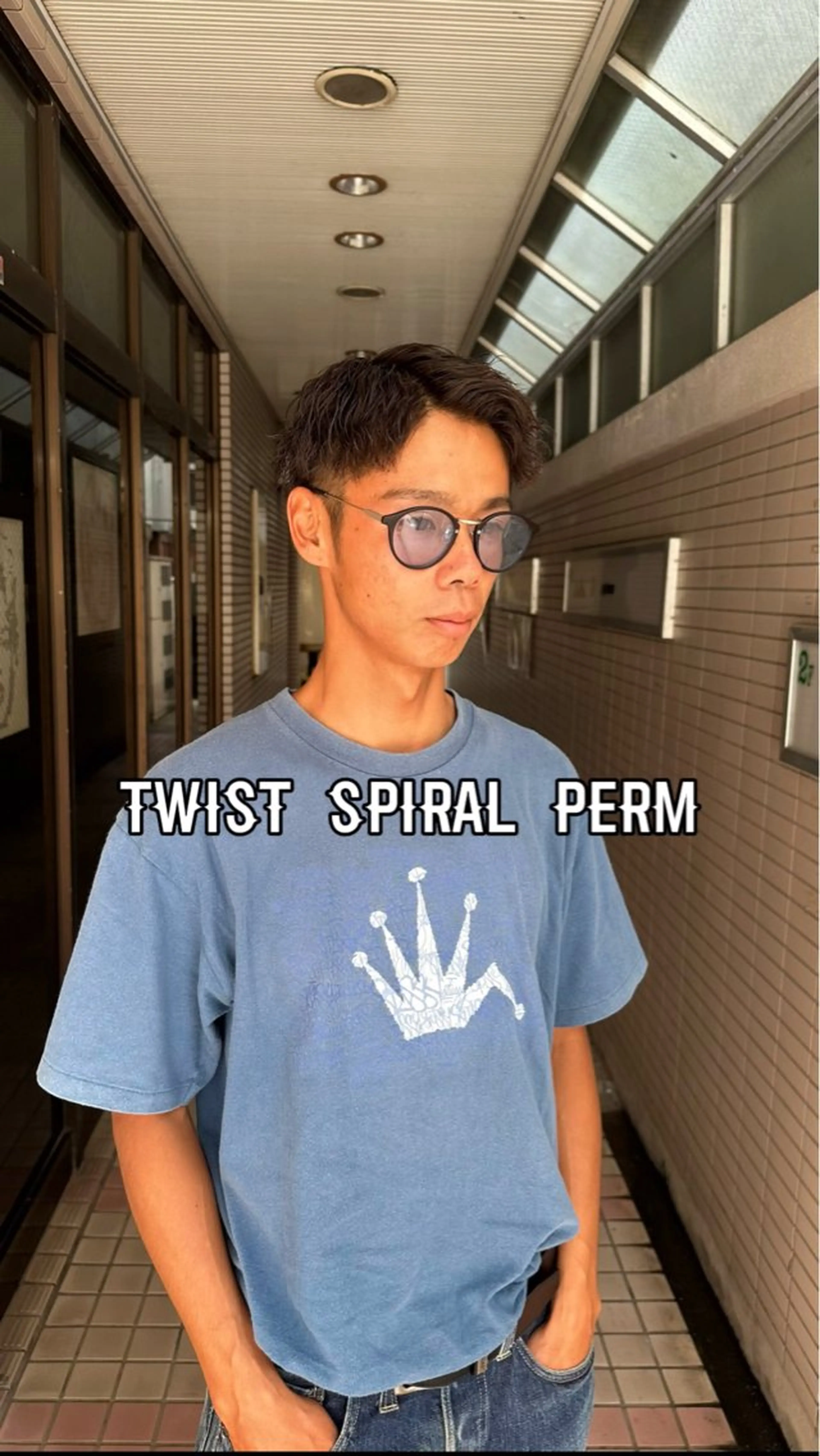 セミロング パーマ メンズ メンズパーマ セミロングパーマ パーマ職人 渡邊　優雅のヘアスタイル