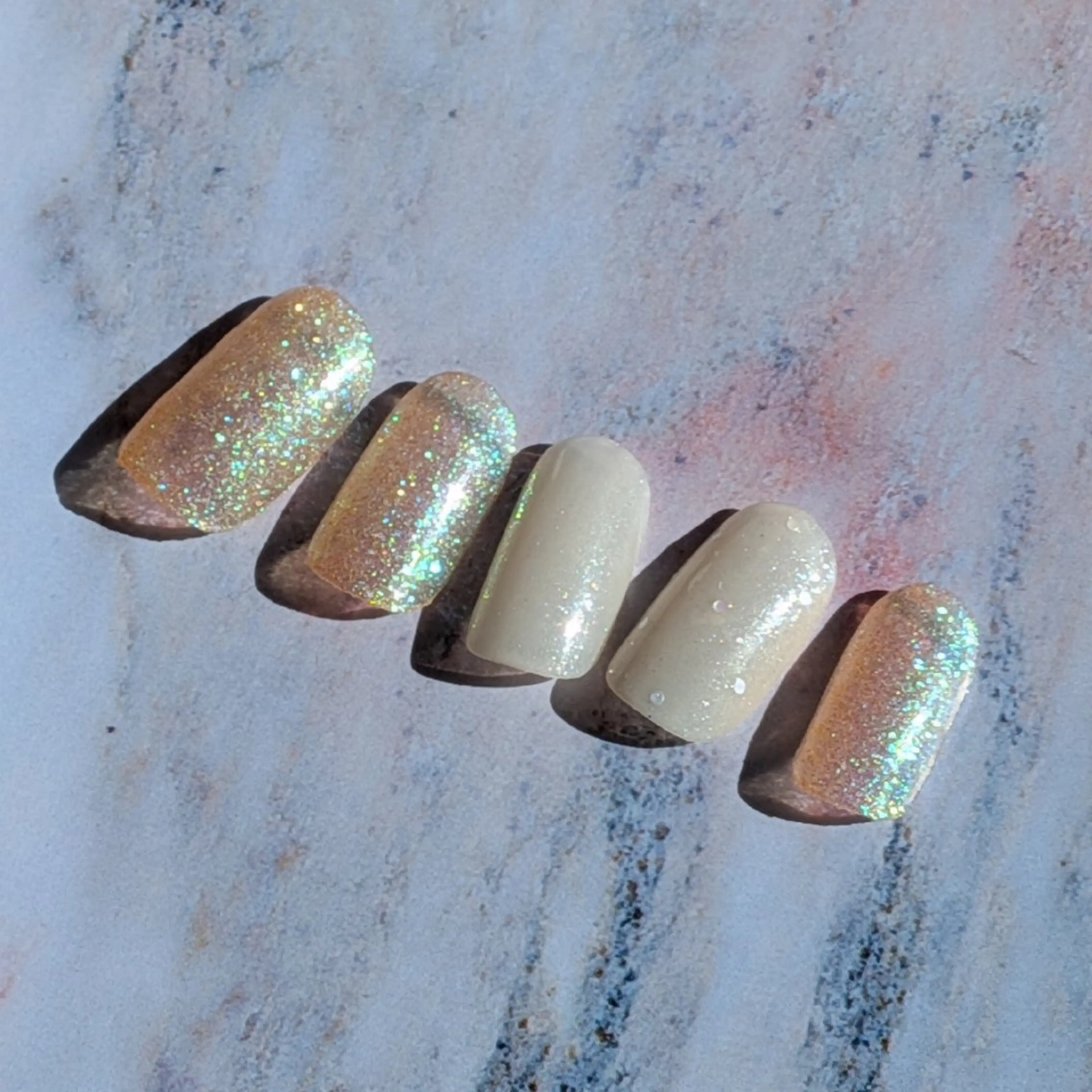 ネイル ハンドネイル 6RokuHair（ロクヘアー)所属・門川 茉奈美のネイルデザイン