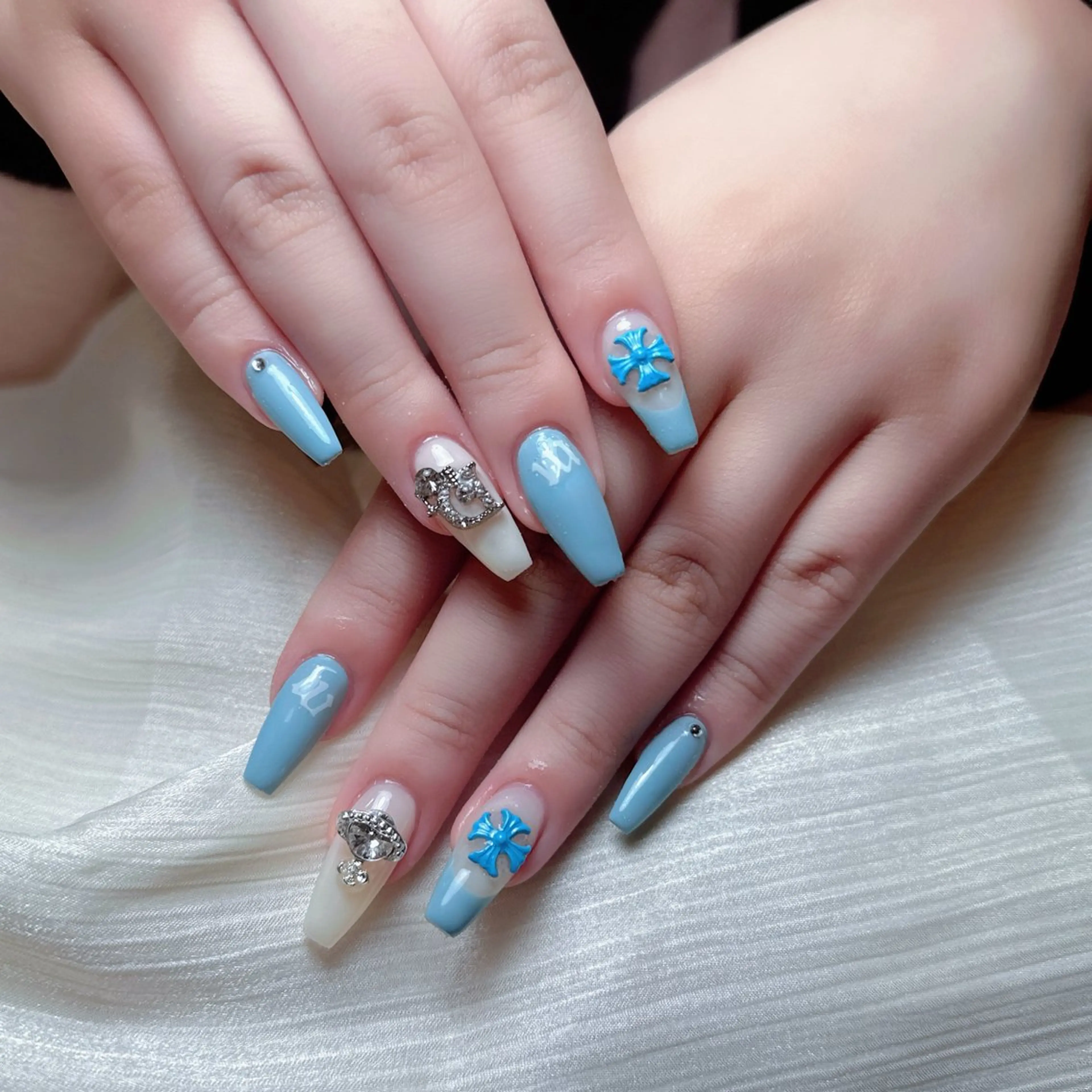ネイル ネイル👑クイーンズ NailQueensのネイルデザイン