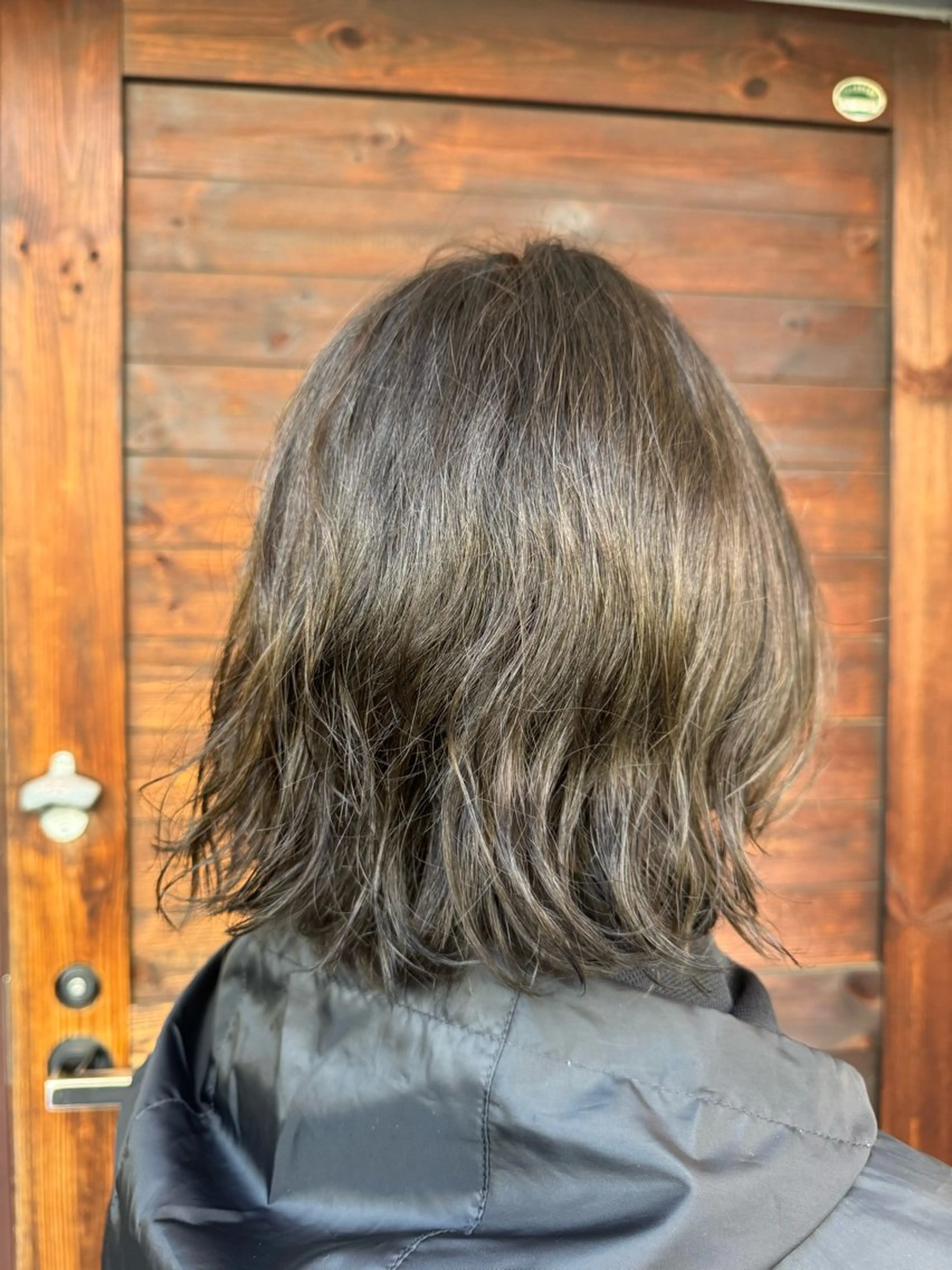 ミディアム ミディアムパーマ ボブ ヘアカラー トリートメント ヘッドスパ タン ユカのヘアスタイル