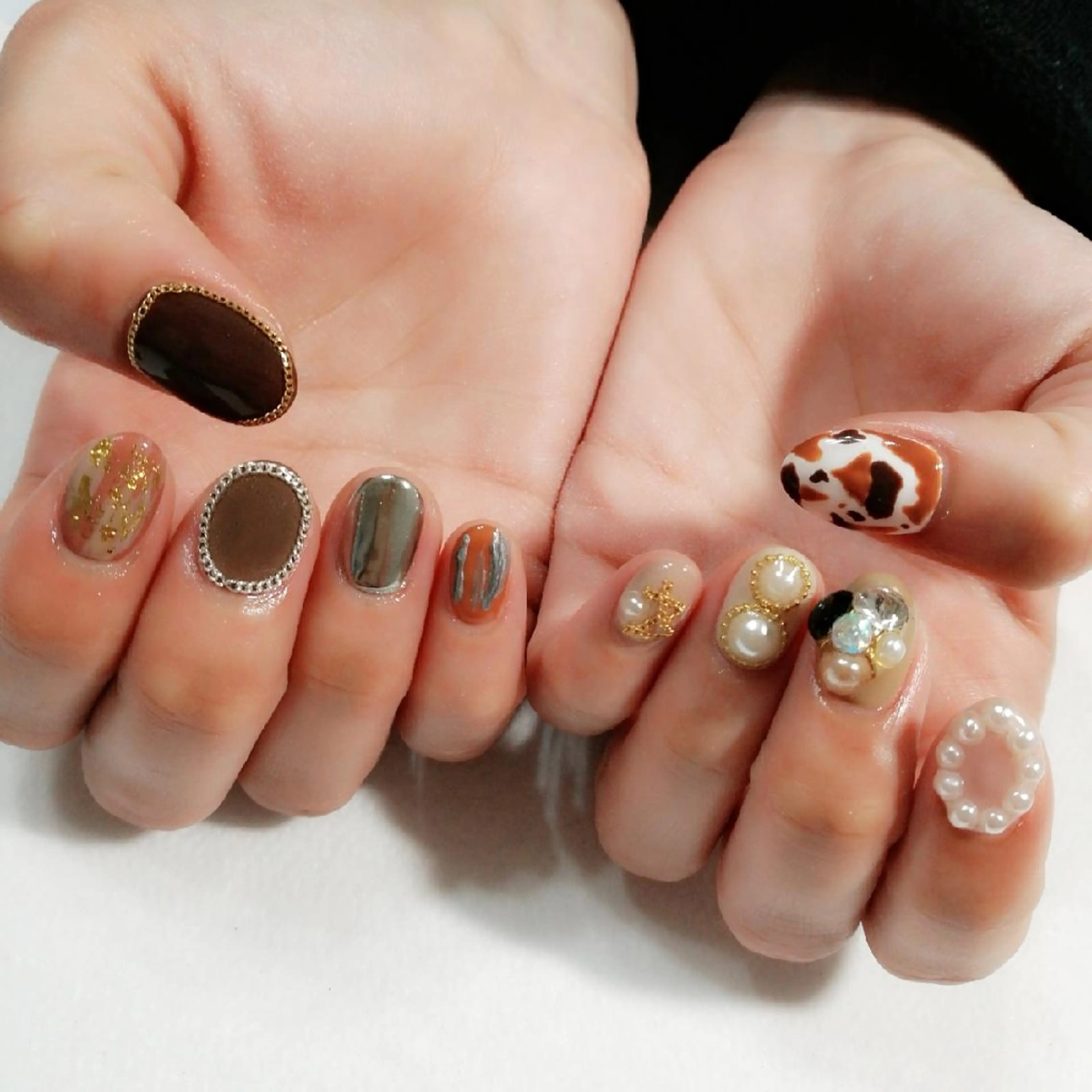 ネイル VIOLUS所属・VIOLUS 関目のネイルデザイン