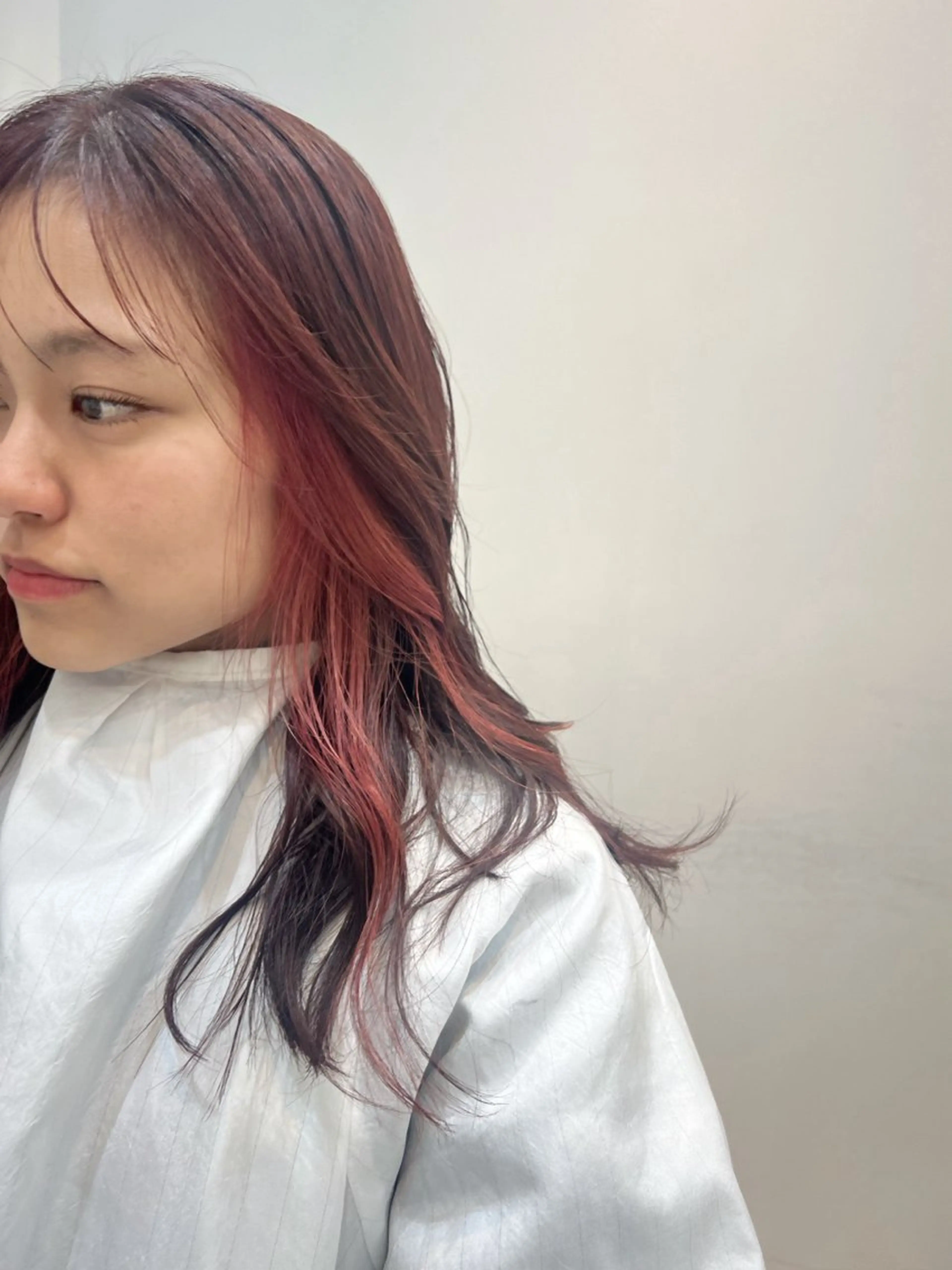 カラー ピンクカラー tonari所属・tonari MICHIKAのヘアスタイル