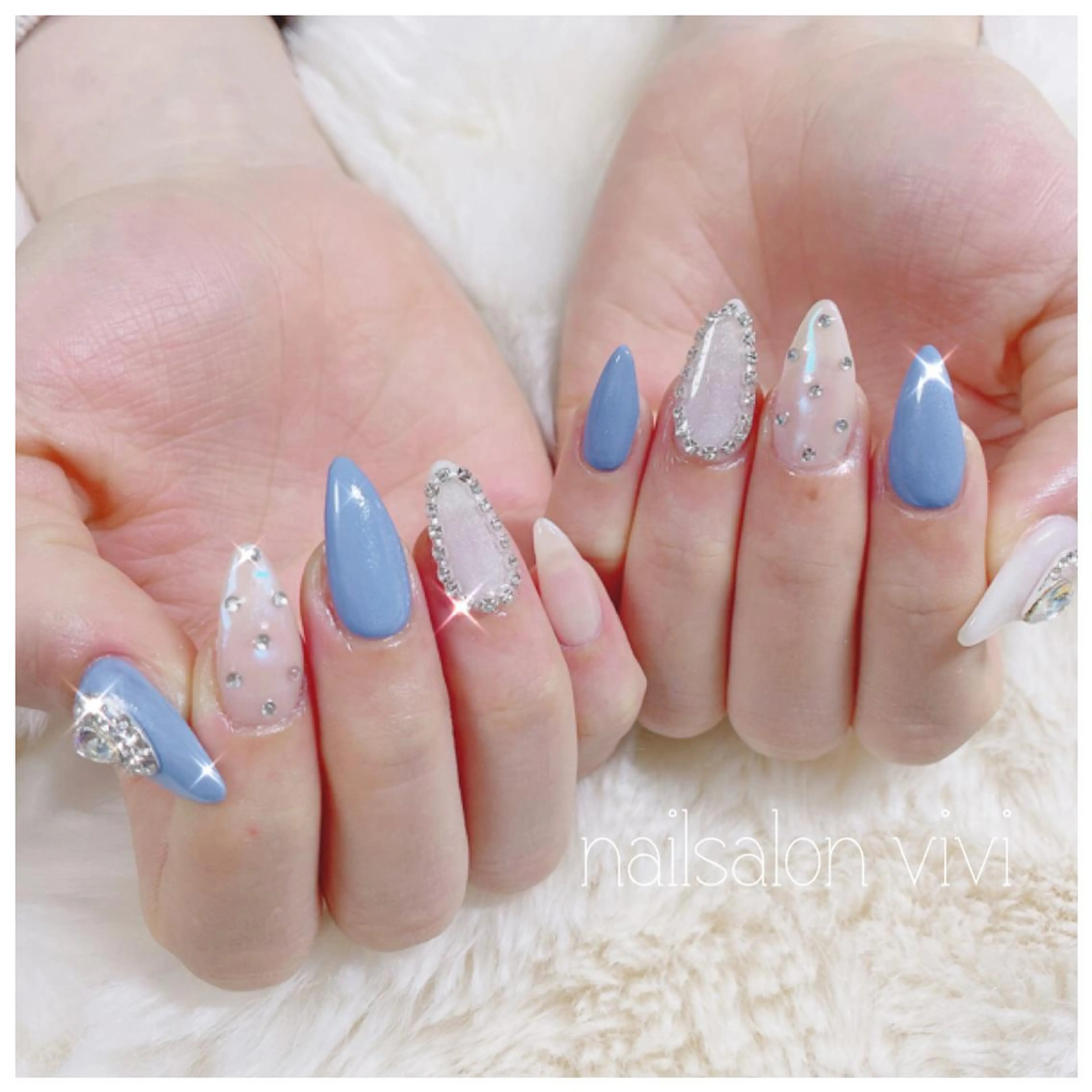 ネイル ＶＩＶＩ nailsalonのネイルデザイン