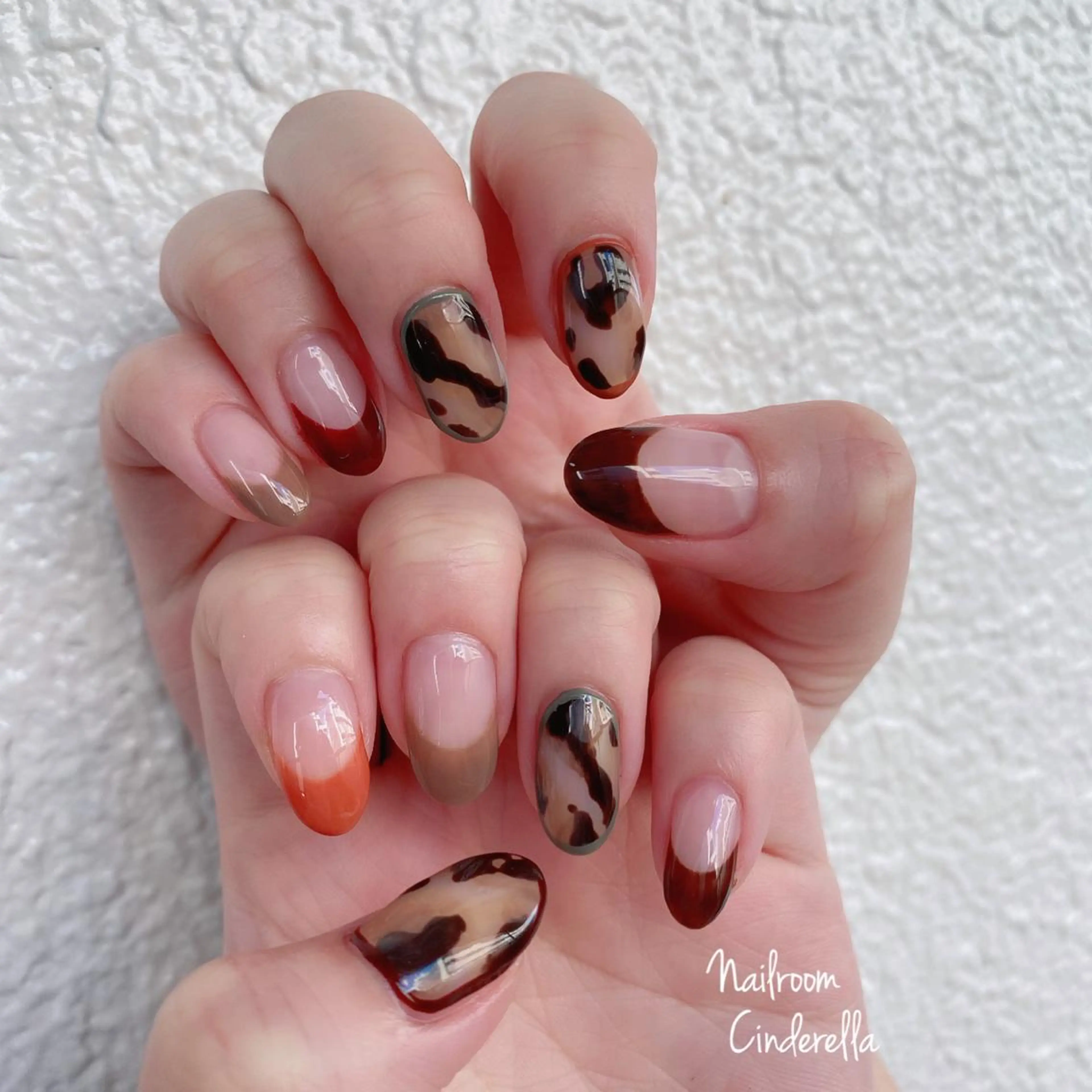 ネイル フレンチネイル Nailroom. Cinderellaのネイルデザイン