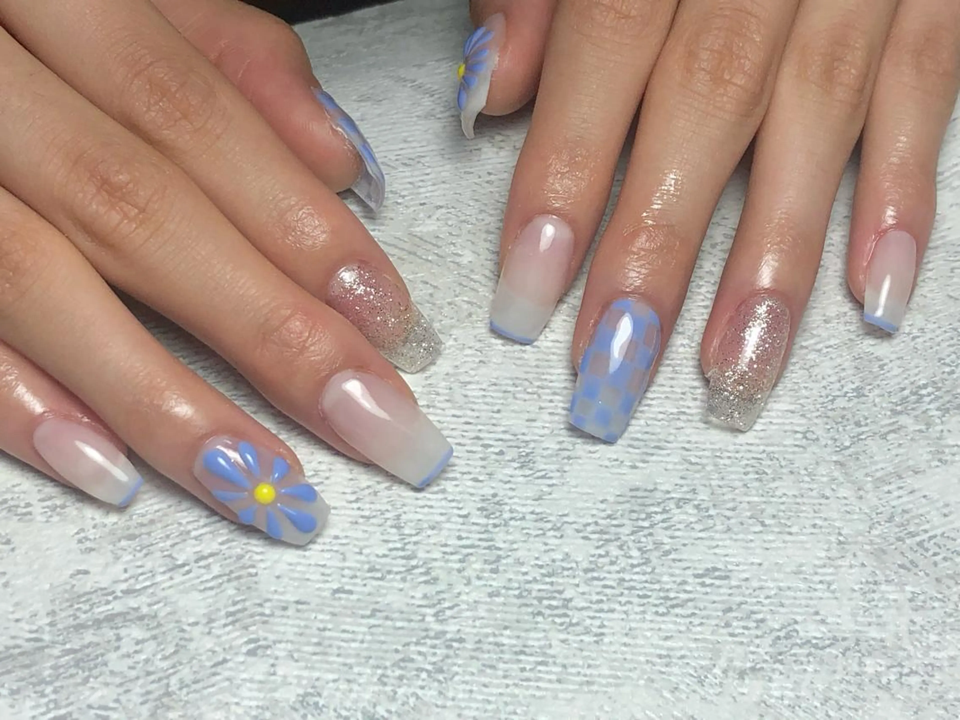 ネイル ハンドネイル フットネイル rea .のネイルデザイン