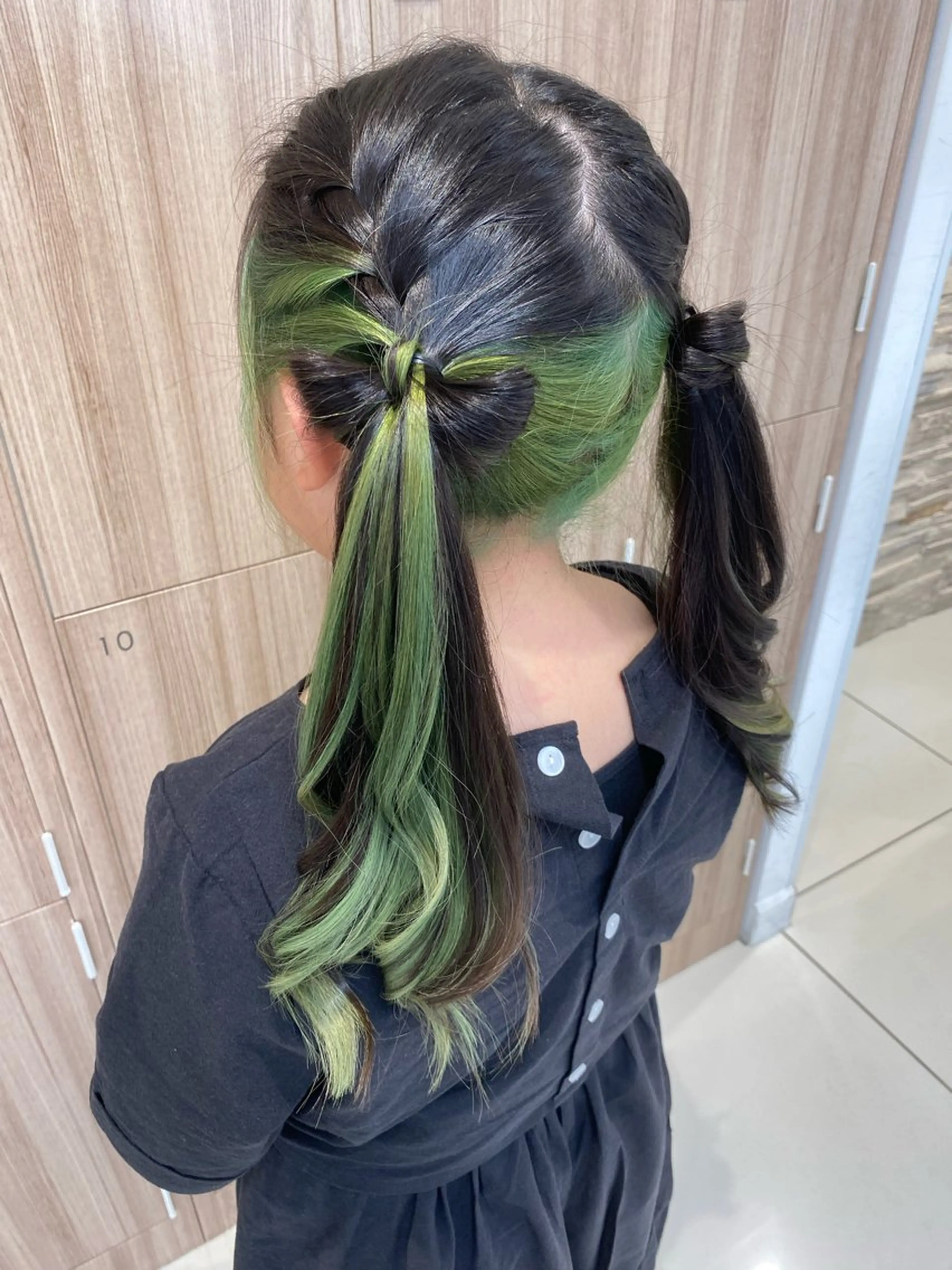 ロング カラー インナーカラー ヘアカラー トリートメント SONOKA 🦋のヘアスタイル