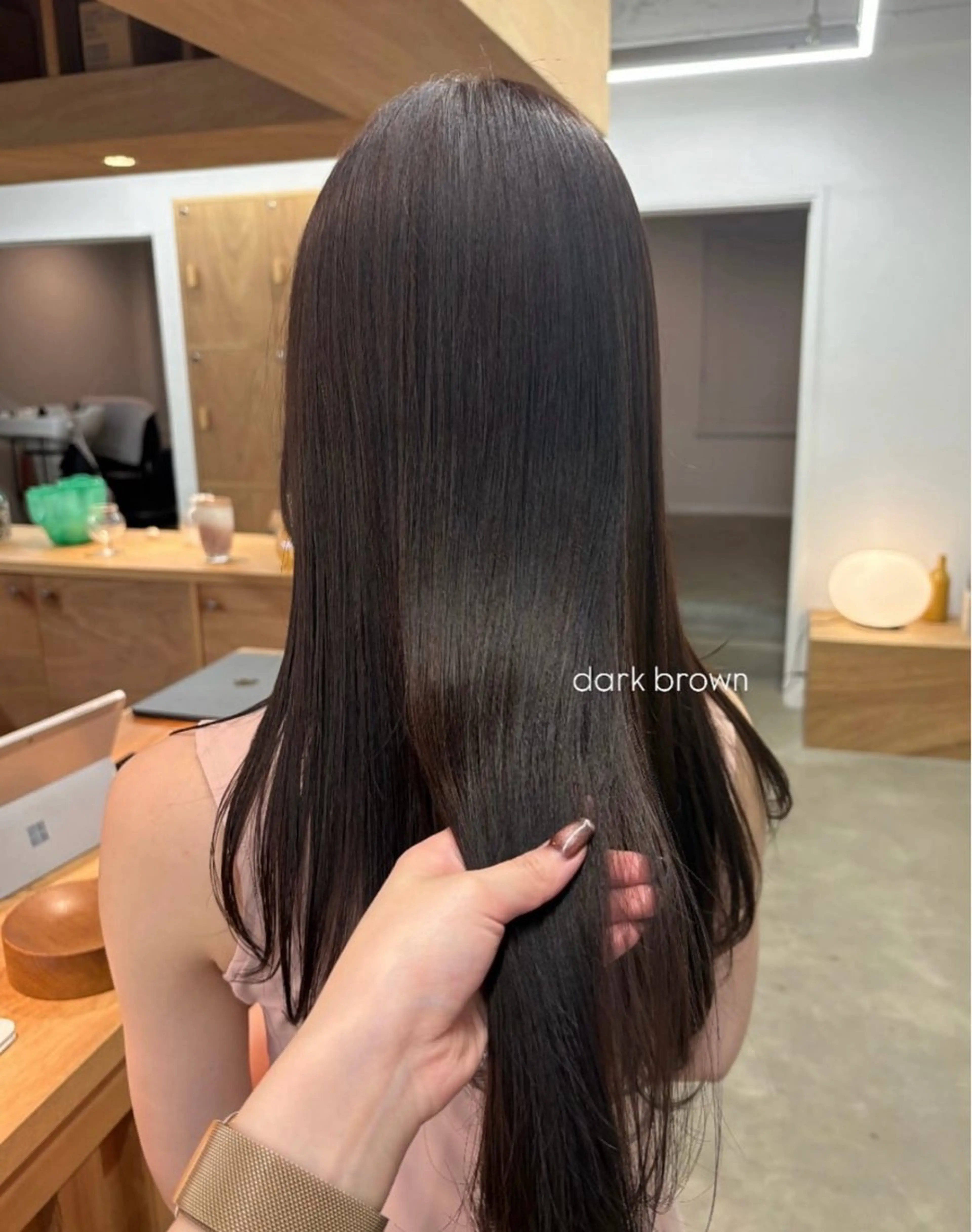 カラー ヘアカラー 吉野 新菜のヘアスタイル