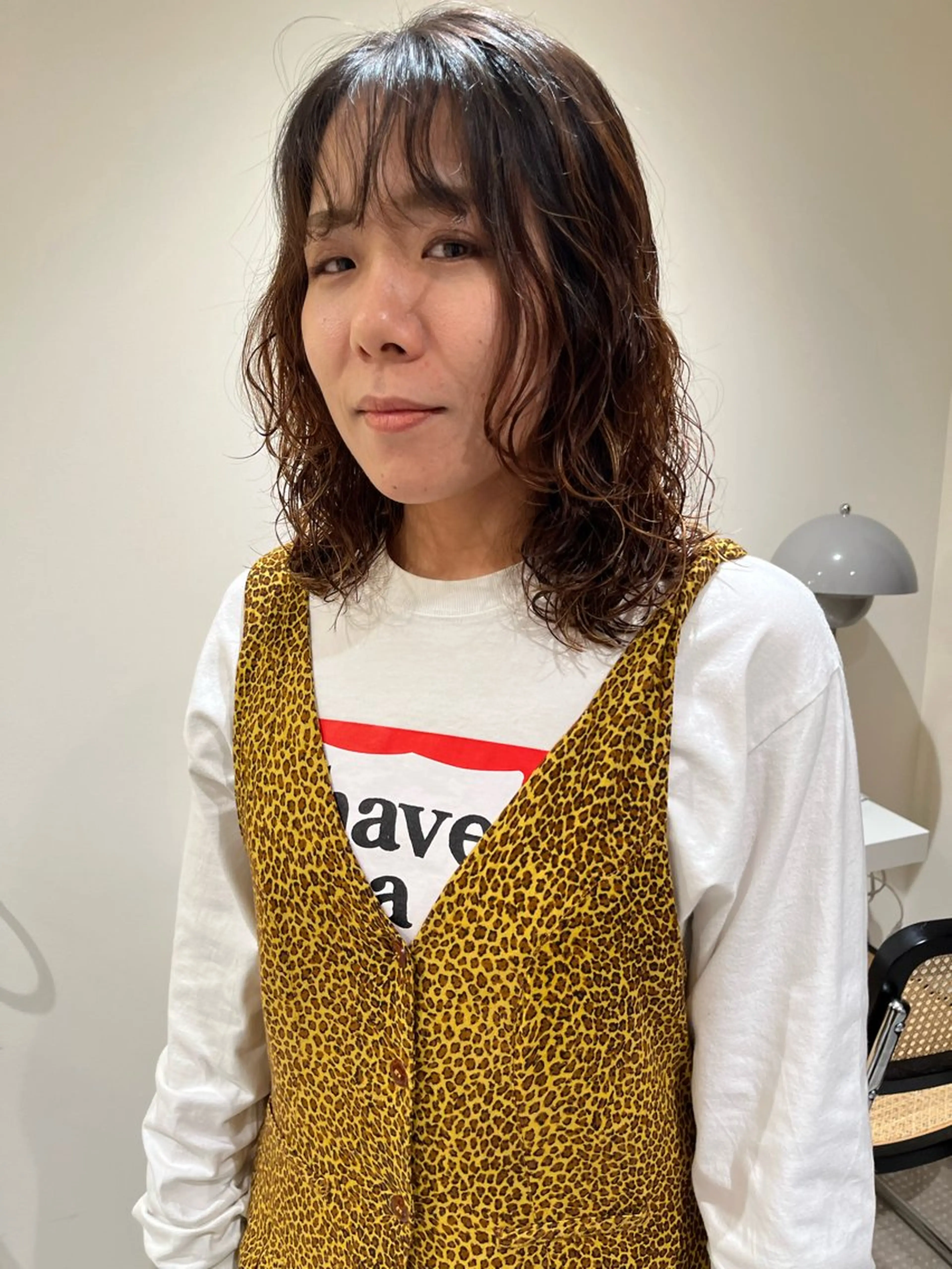 ミディアム パーマ ミディアムパーマ 伸ばしかけ GO TODAY シェアサロン 表参道Flos店所属・nishi fuyumiのヘアスタイル