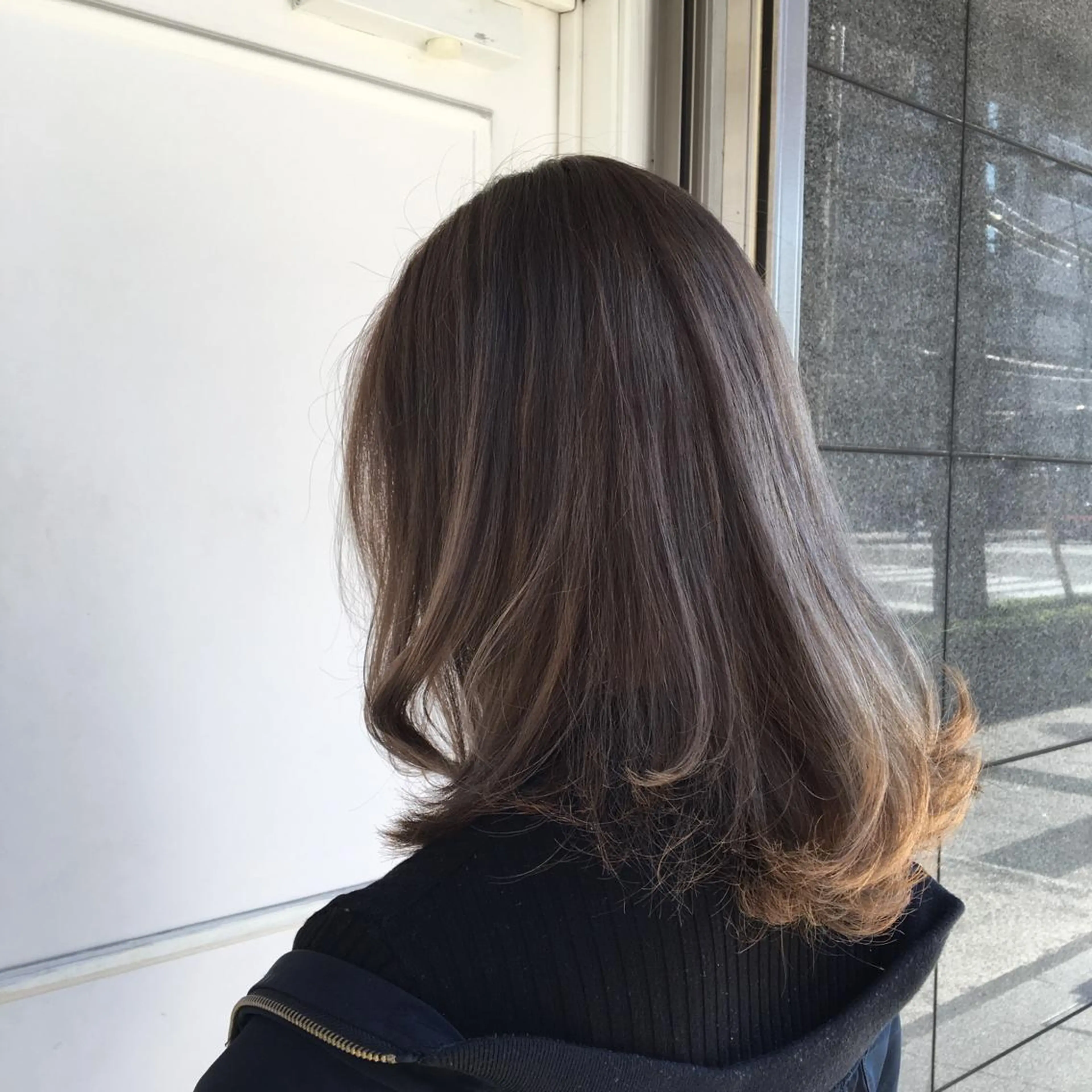 ミディアム カラー iLu.(旧petit  by prairie)所属・門岡 ひかるのヘアスタイル