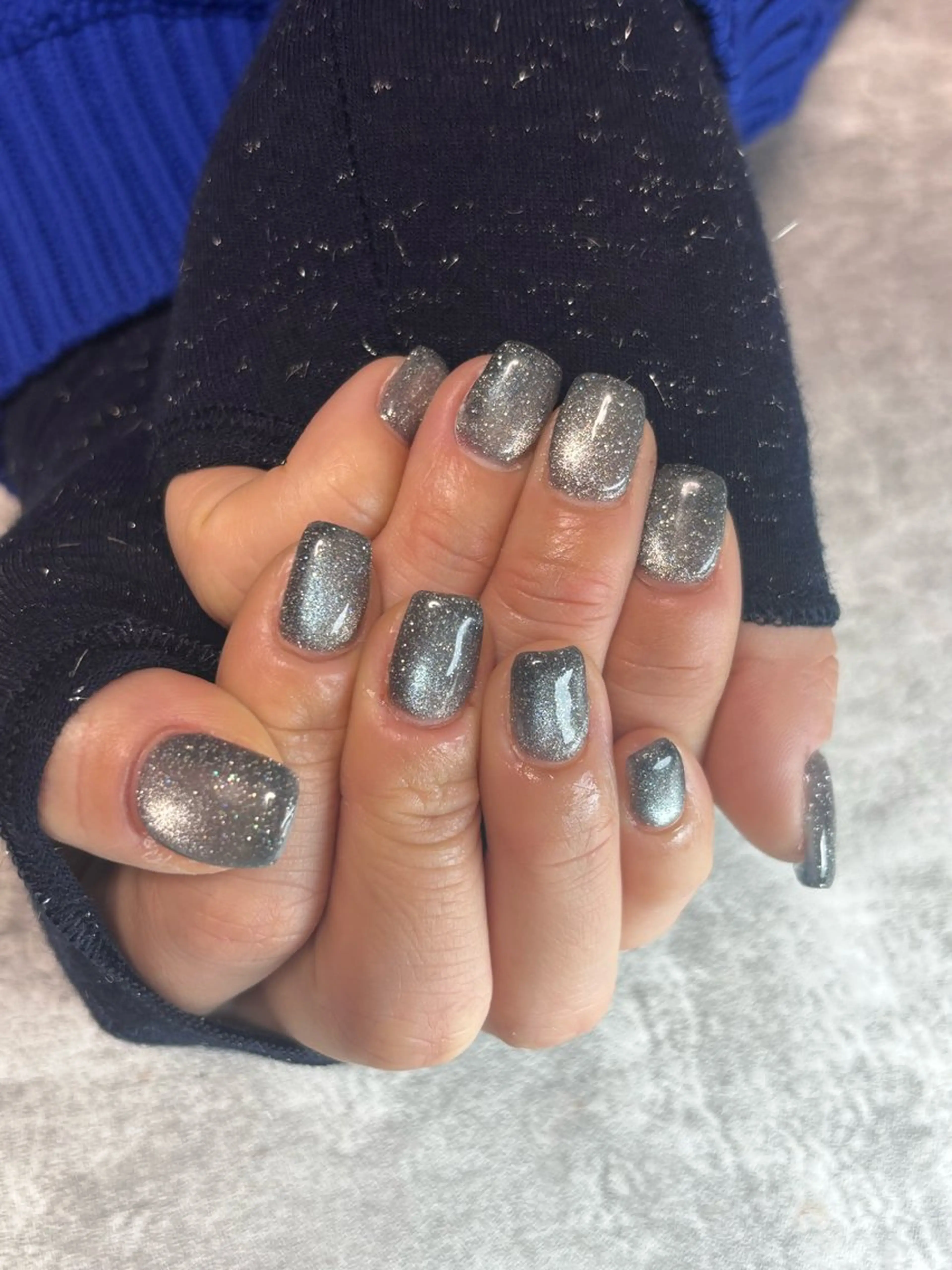 ネイル ワンカラーネイル 三本 綾奈のネイルデザイン