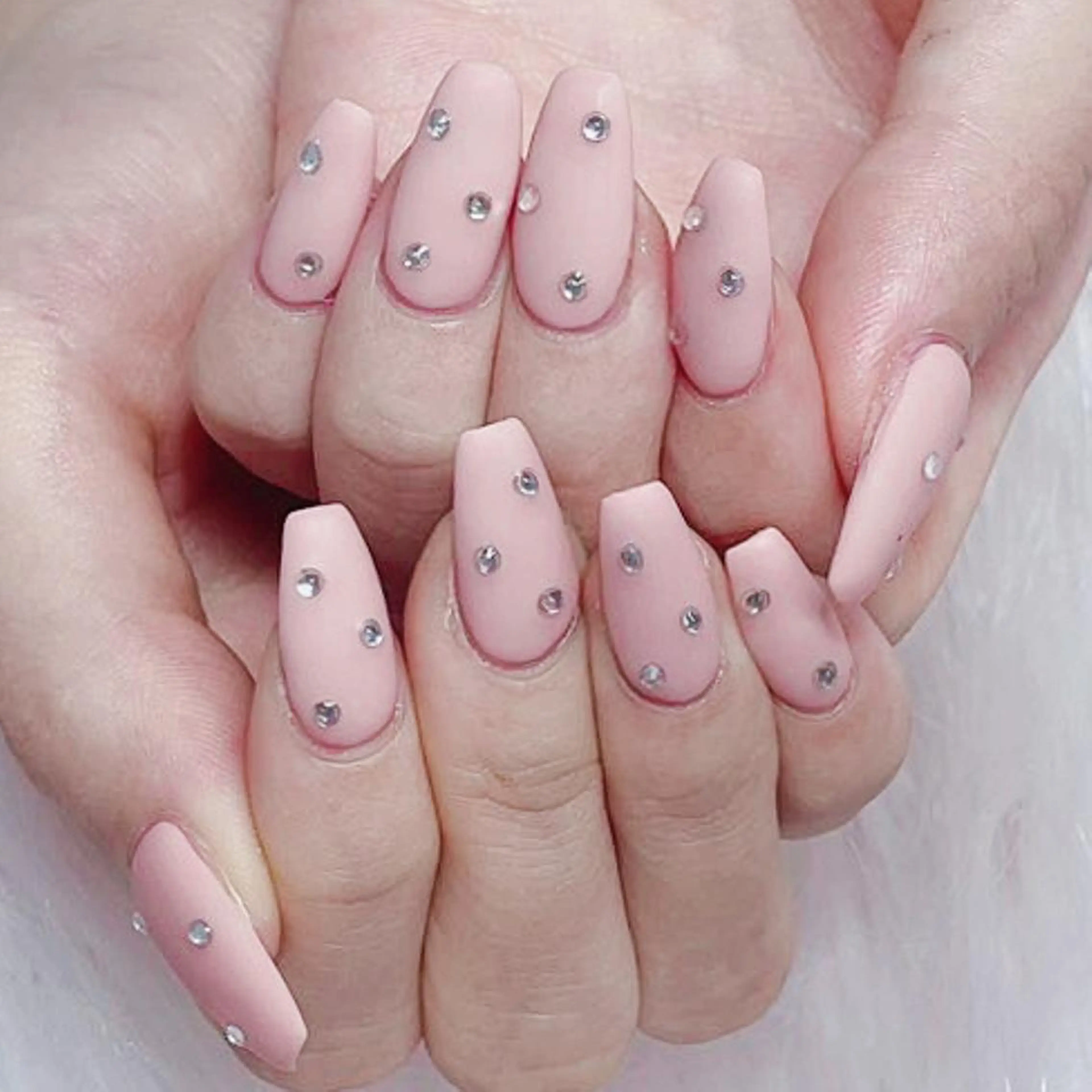 ネイル ハンドネイル ハンドケア DEMAIN- 🌹のネイルデザイン