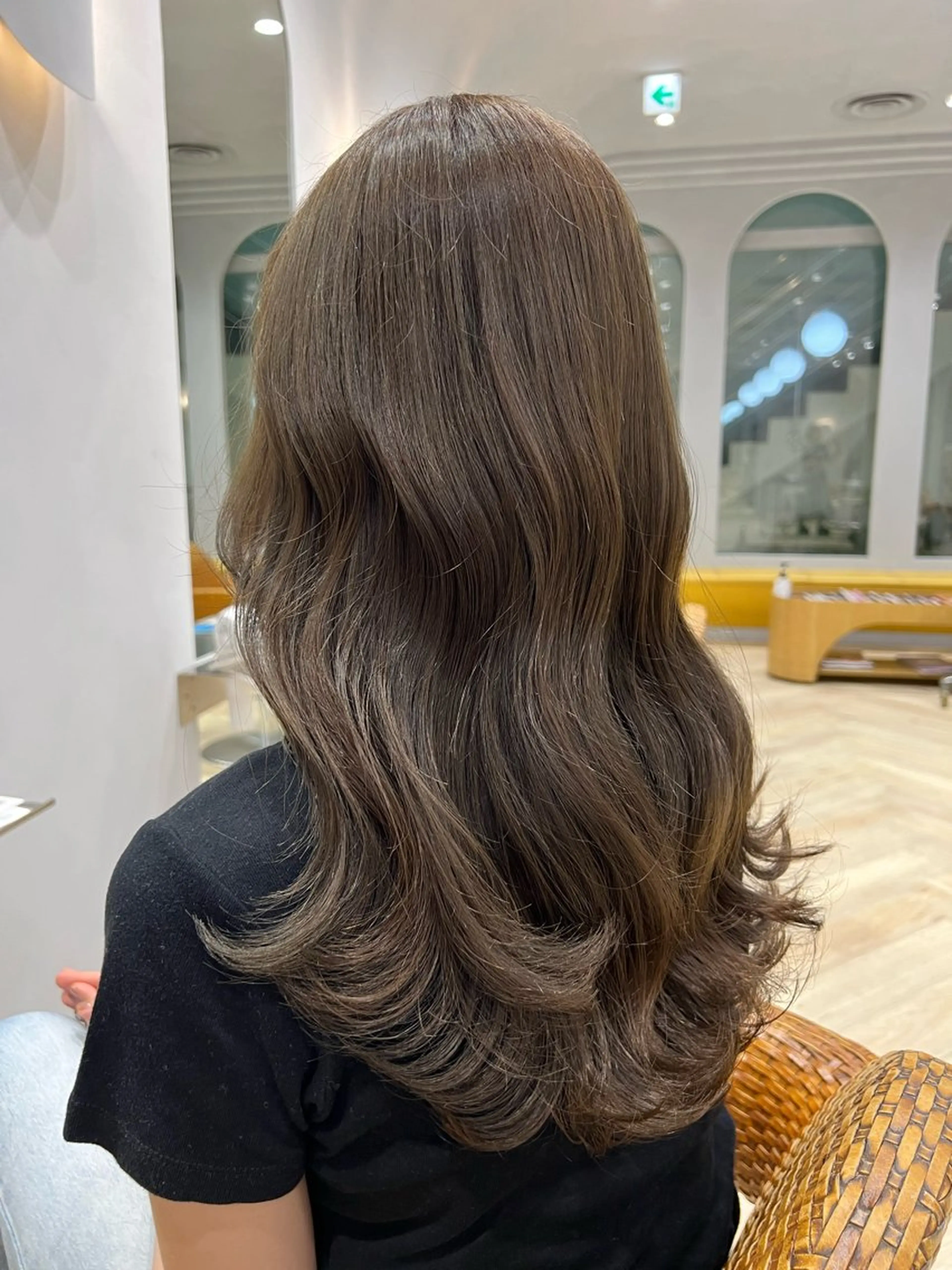 ロング カラー 竹内 亜由夢のヘアスタイル