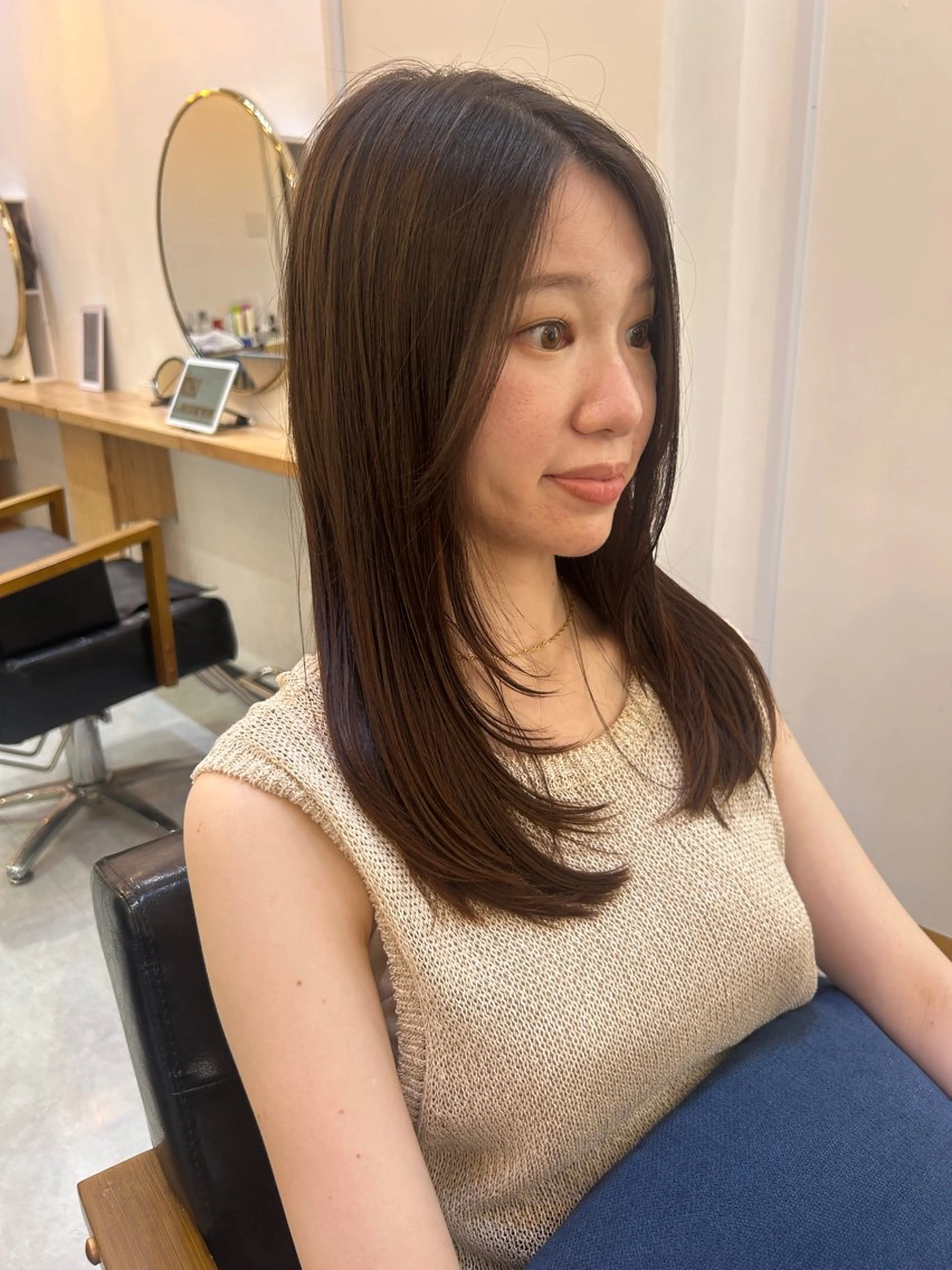 セミロング カット CARICIA 白木 由里加/新栄のヘアスタイル