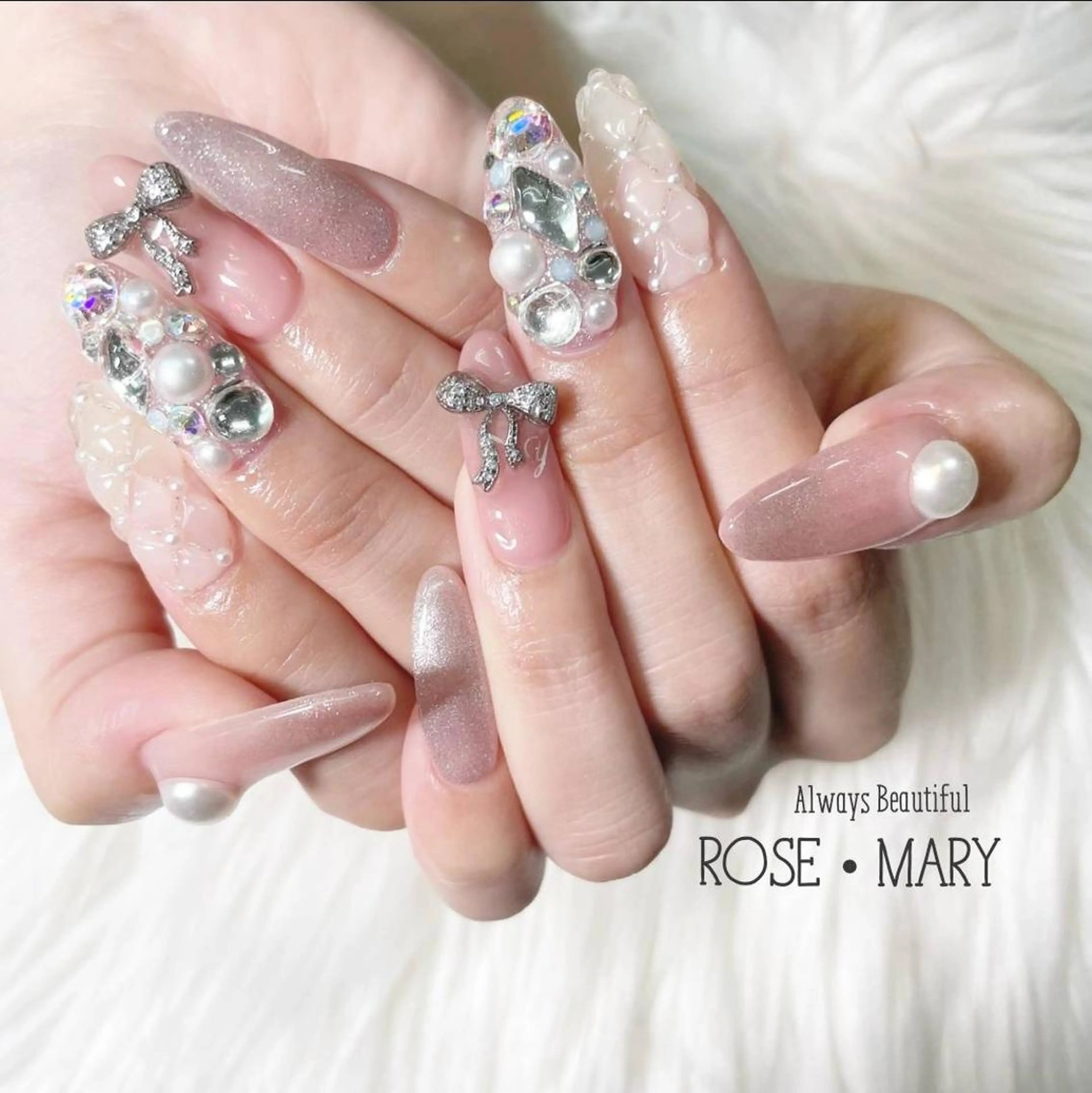 ネイル ハンドネイル ROSE・ MARY 鈴木のネイルデザイン