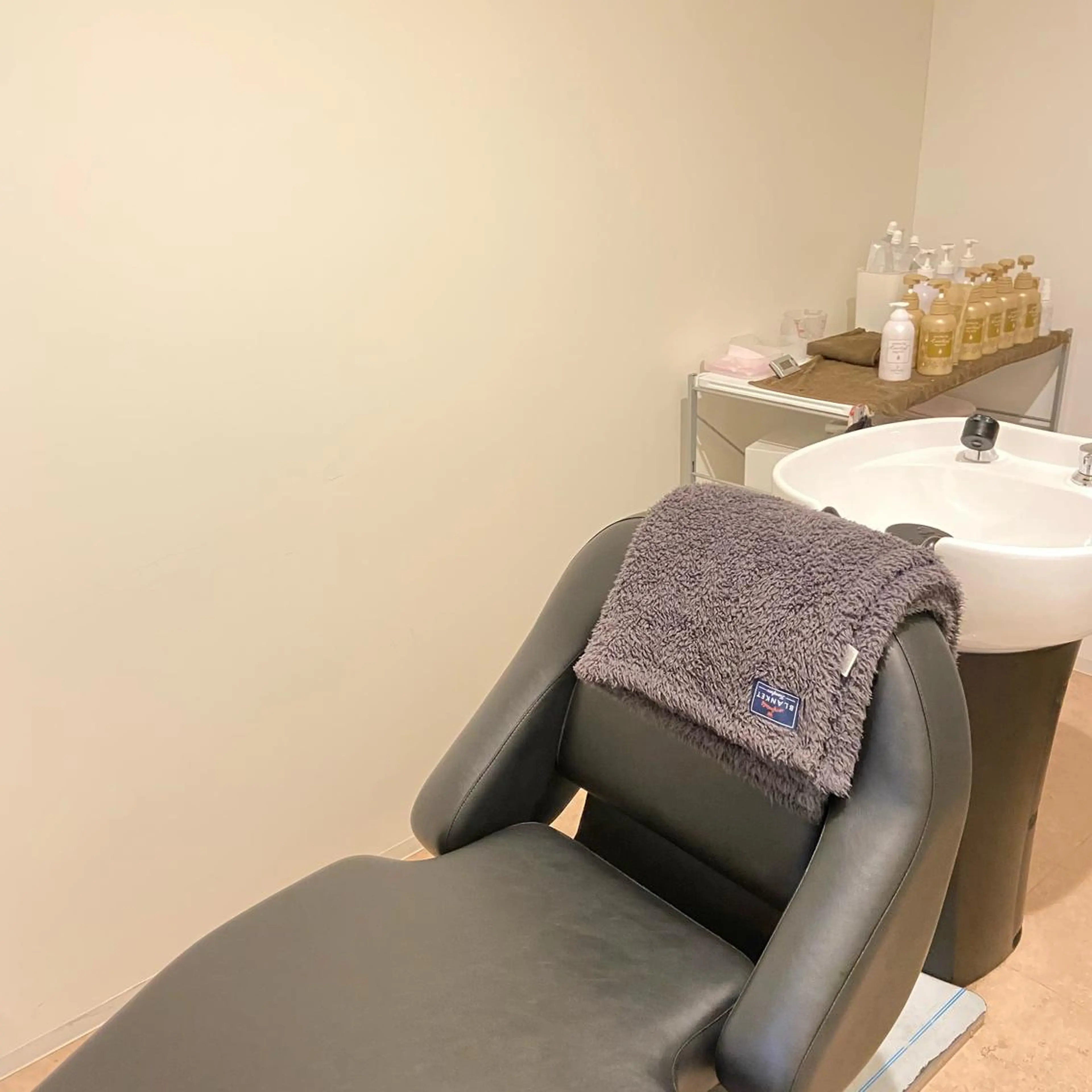 《透明感カラー》＋《30分個室ヘッドスパ》の写真