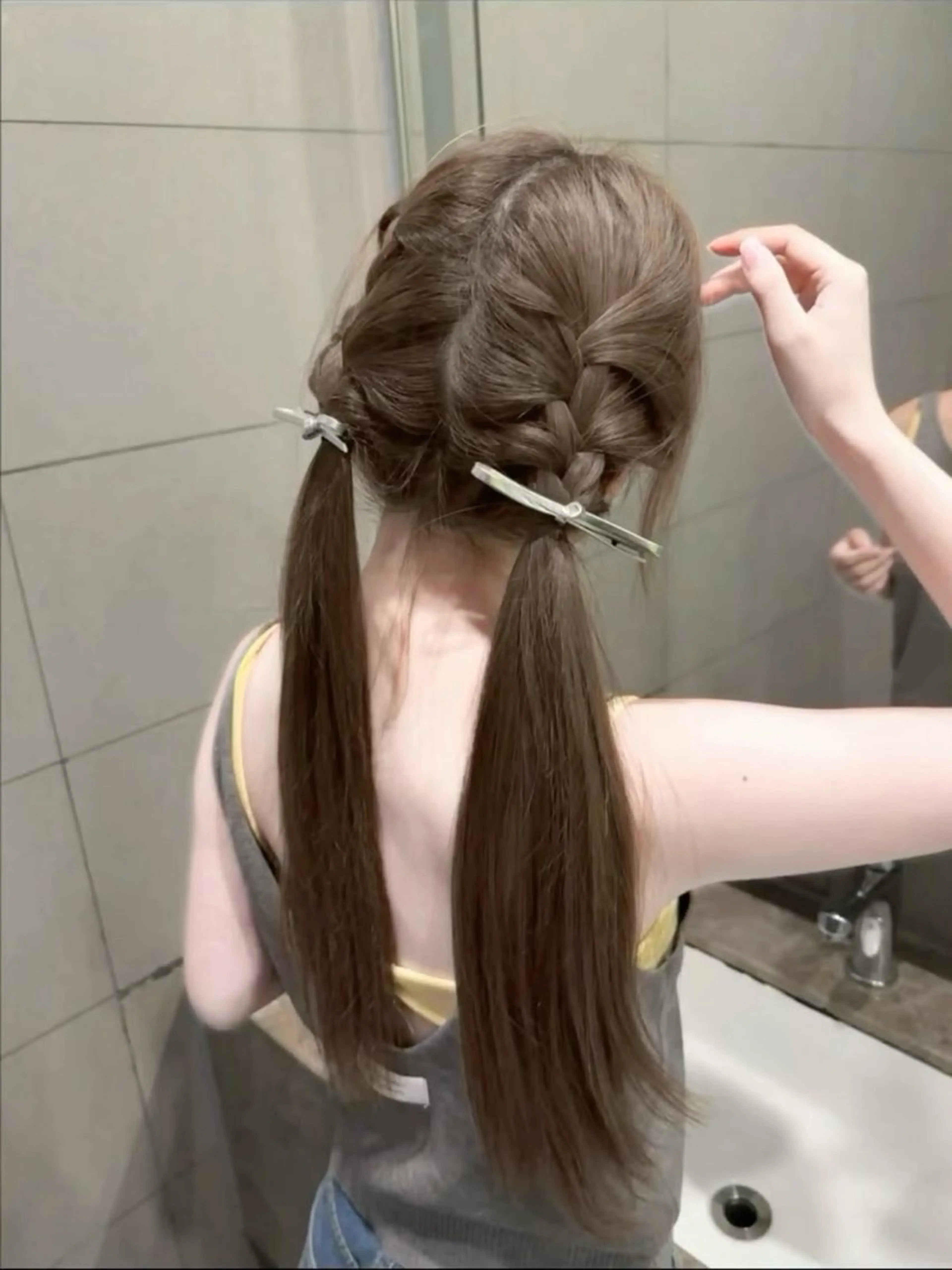 カラー ヘアカラー 透ける透明感カラー 🤍anju🎀のヘアスタイル