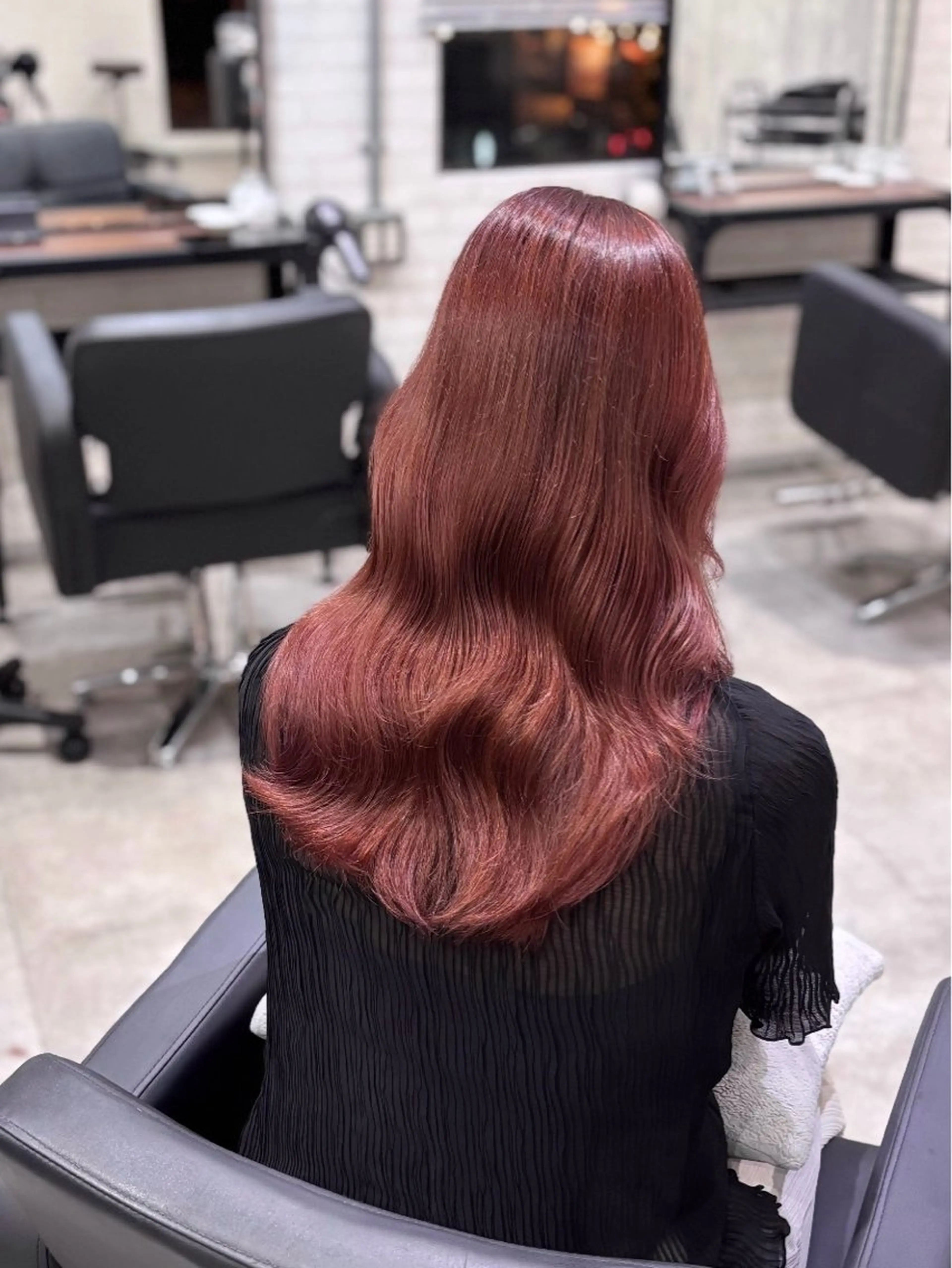 セミロング カラー ブリーチ ブリーチなしカラー ピンクカラー ヘアカラー トリートメント 詩乃 暖色系🎀レイヤーのヘアスタイル