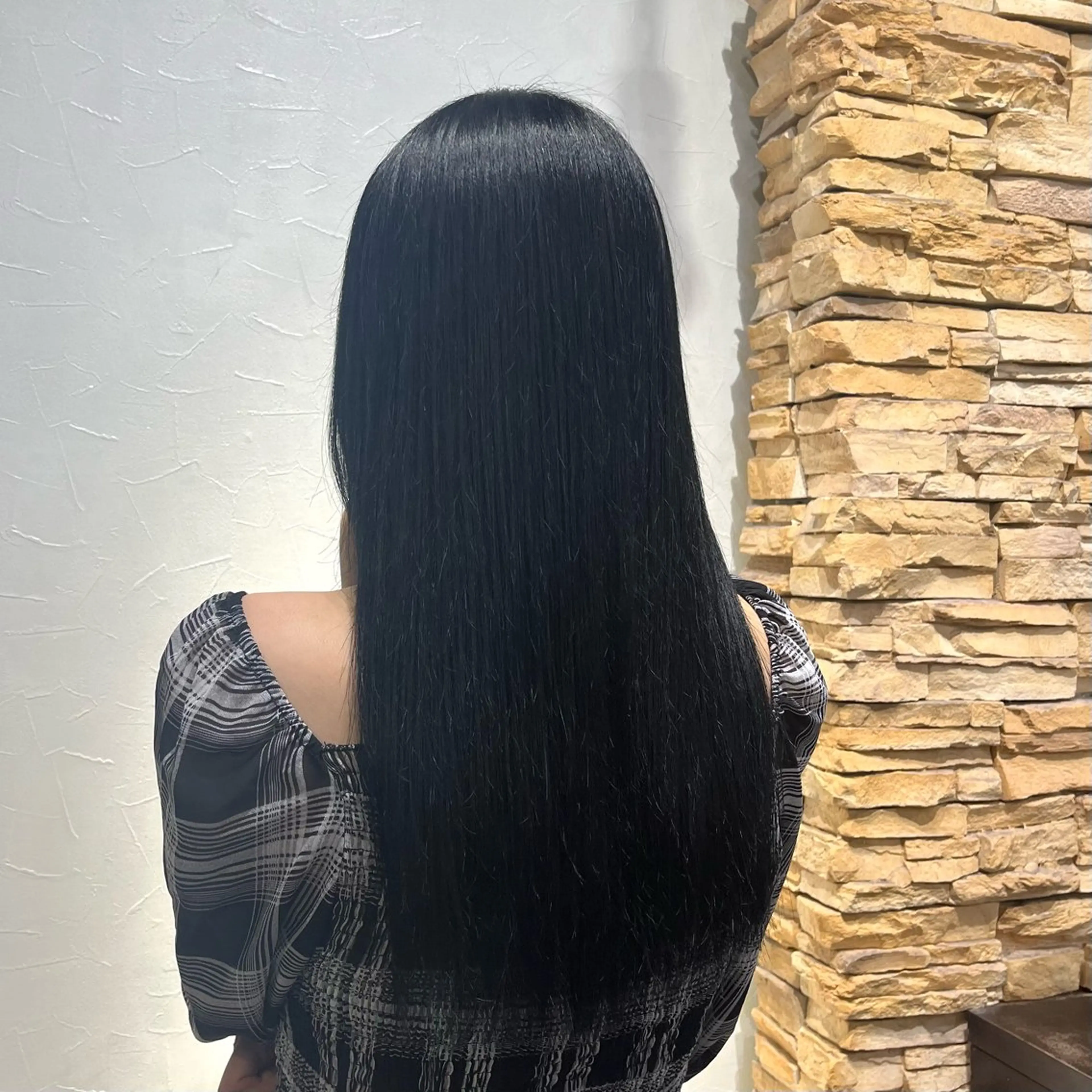 ロング カラー 黒髪 ブルーカラー ブルーブラック アンク・クロス池袋店所属・ankcross ☁️Yunaのヘアスタイル