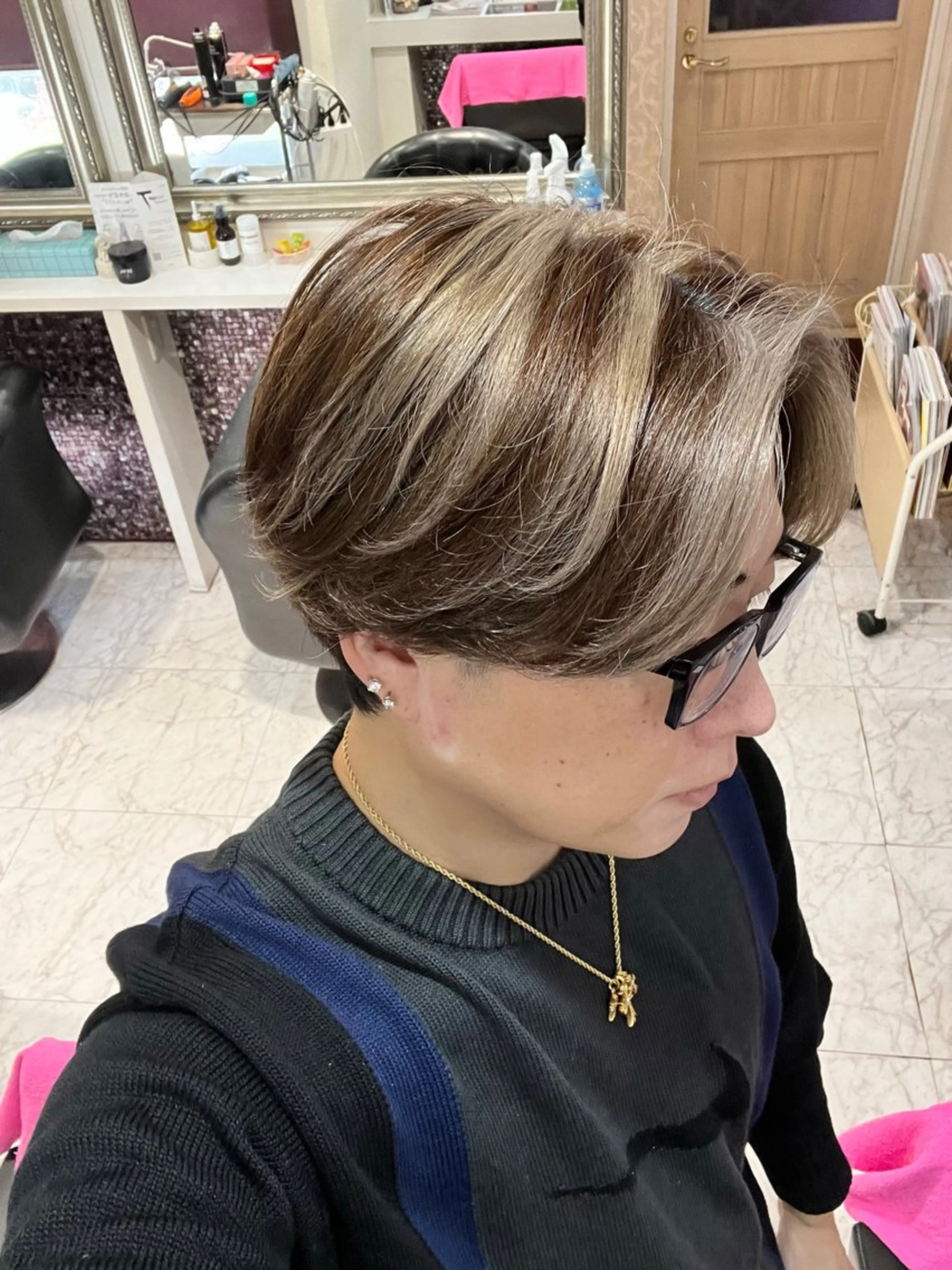 ショート ヘアカラー トリートメント hair salonJEWEL所属・✨jewel✨ naokiのヘアスタイル