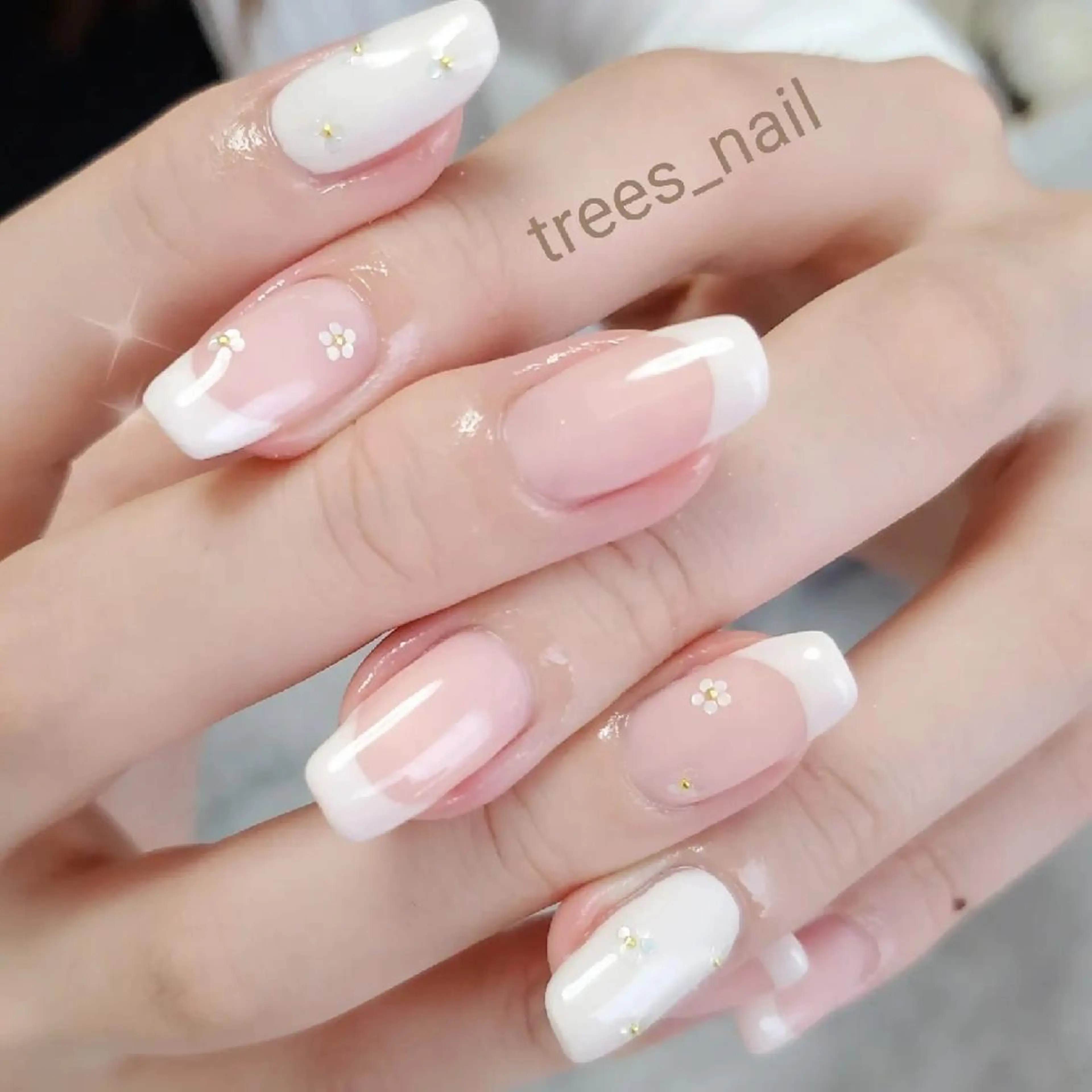 ネイル trees_ nailのネイルデザイン