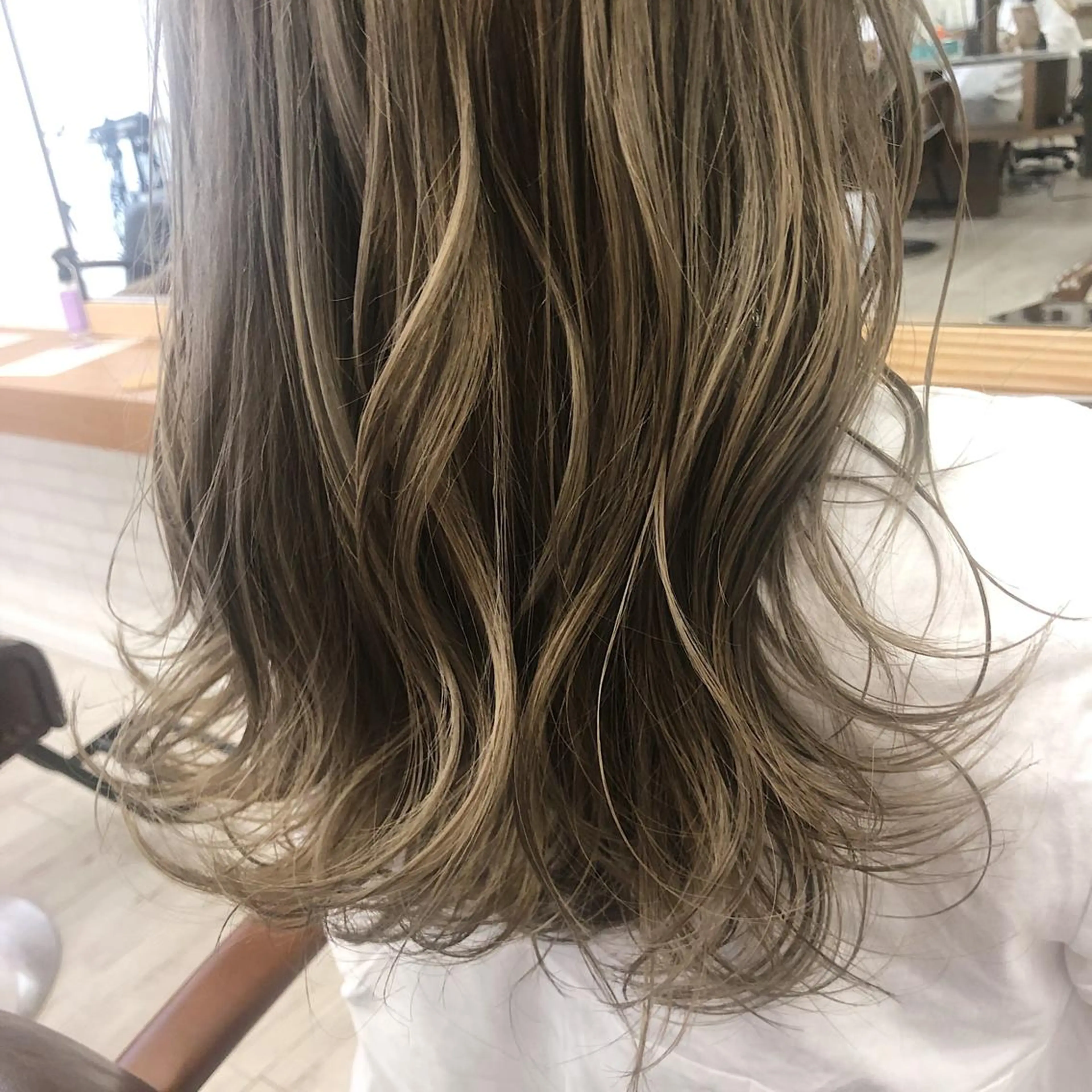 カット＋艶カラー＋３stepトリートメントの写真