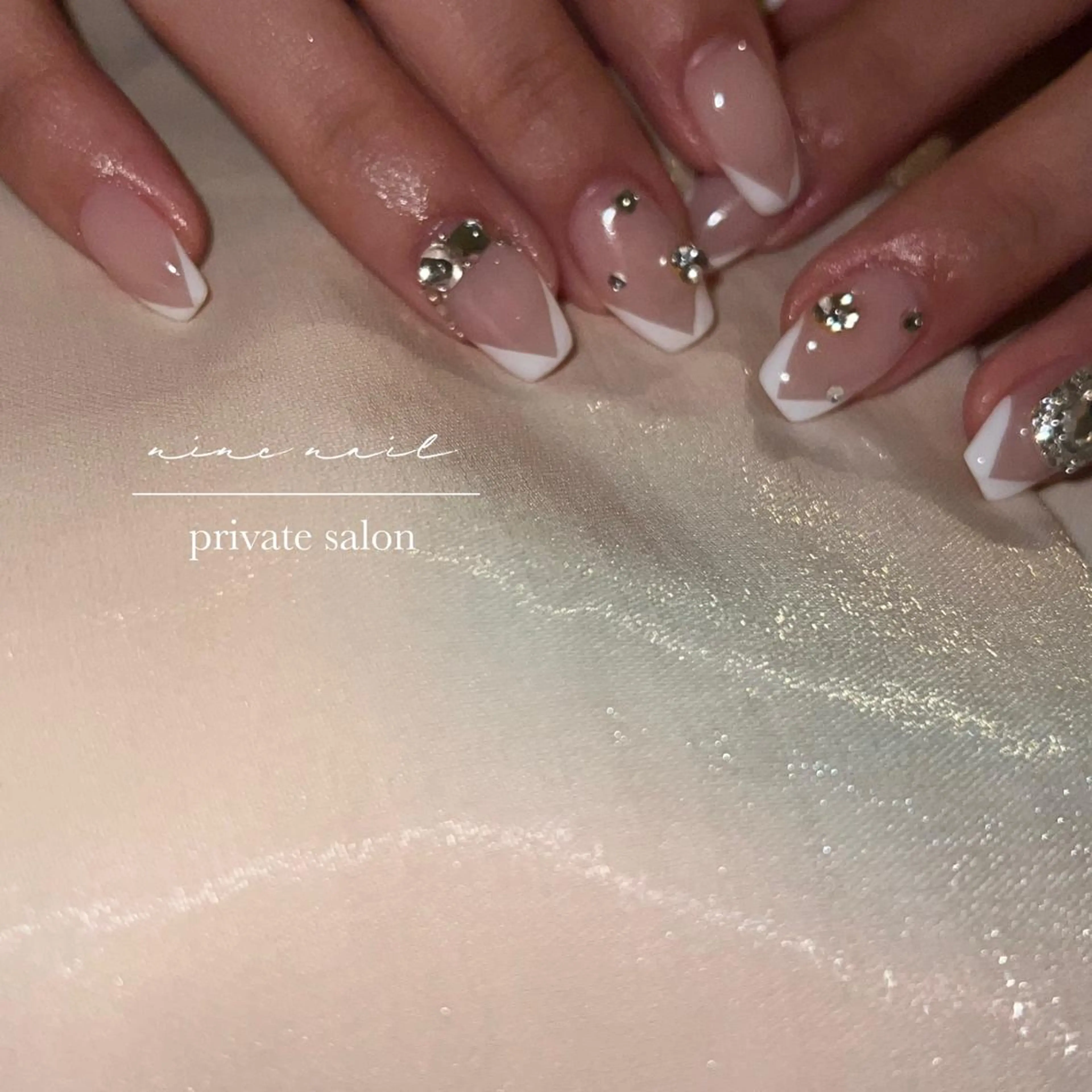 ネイル フレンチネイル ガーリー 韓国ネイル ワンホンネイル nine nailのネイルデザイン