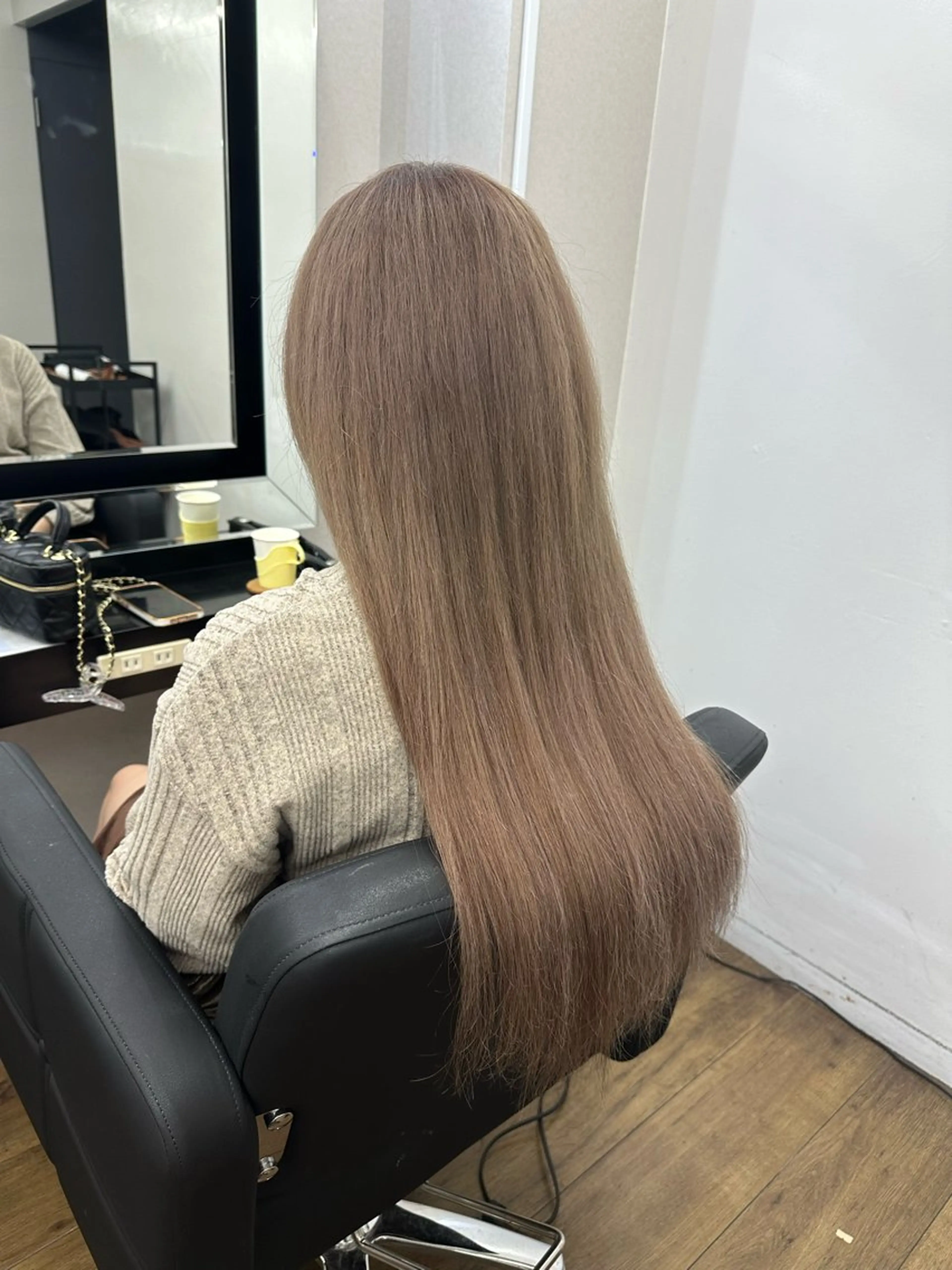 ロング ヘアカラー エクステ 韓国ヘア×ハイトーン AYA💫のヘアスタイル