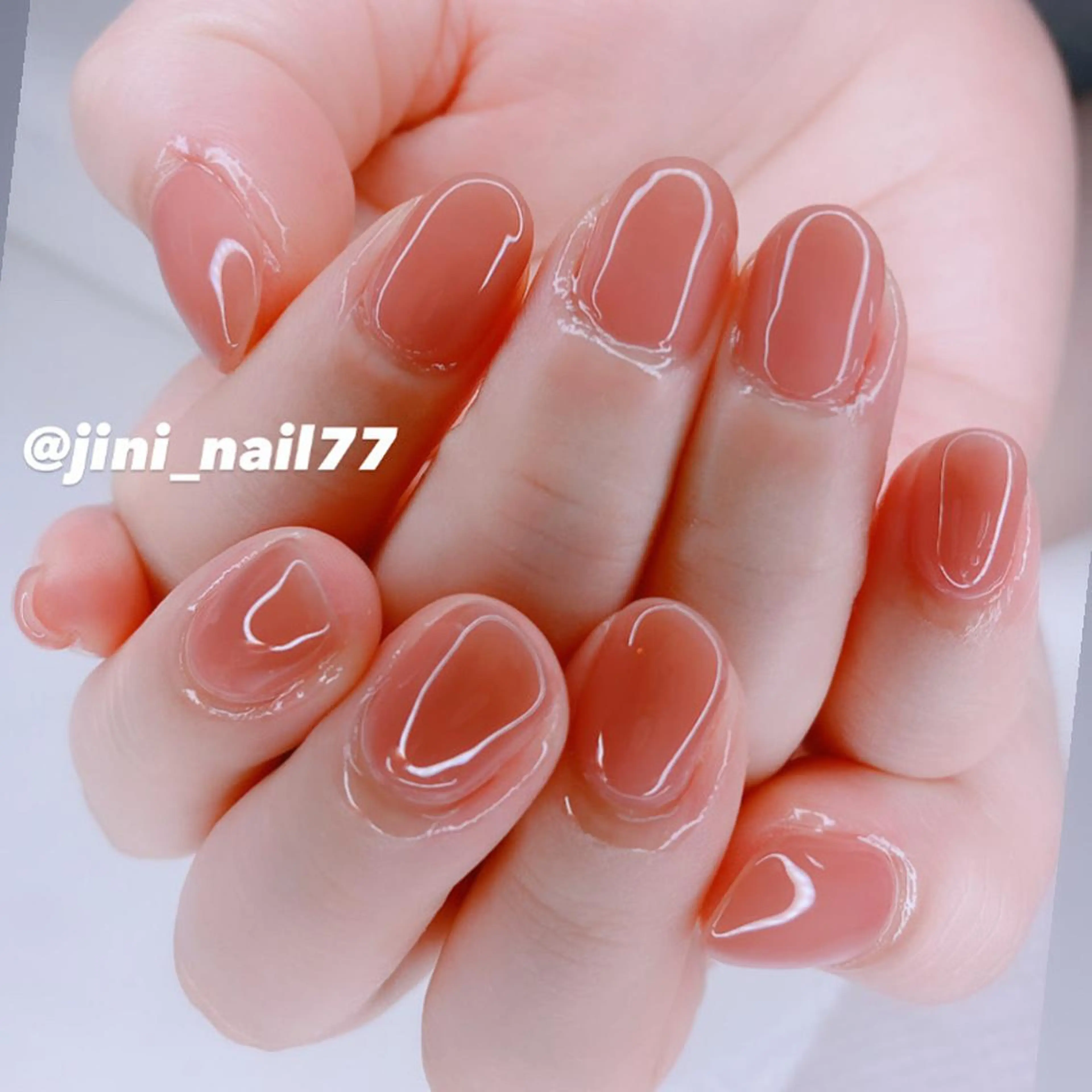 ネイル ハンドネイル JINI NAIL所属・ジニ ネイルのネイルデザイン