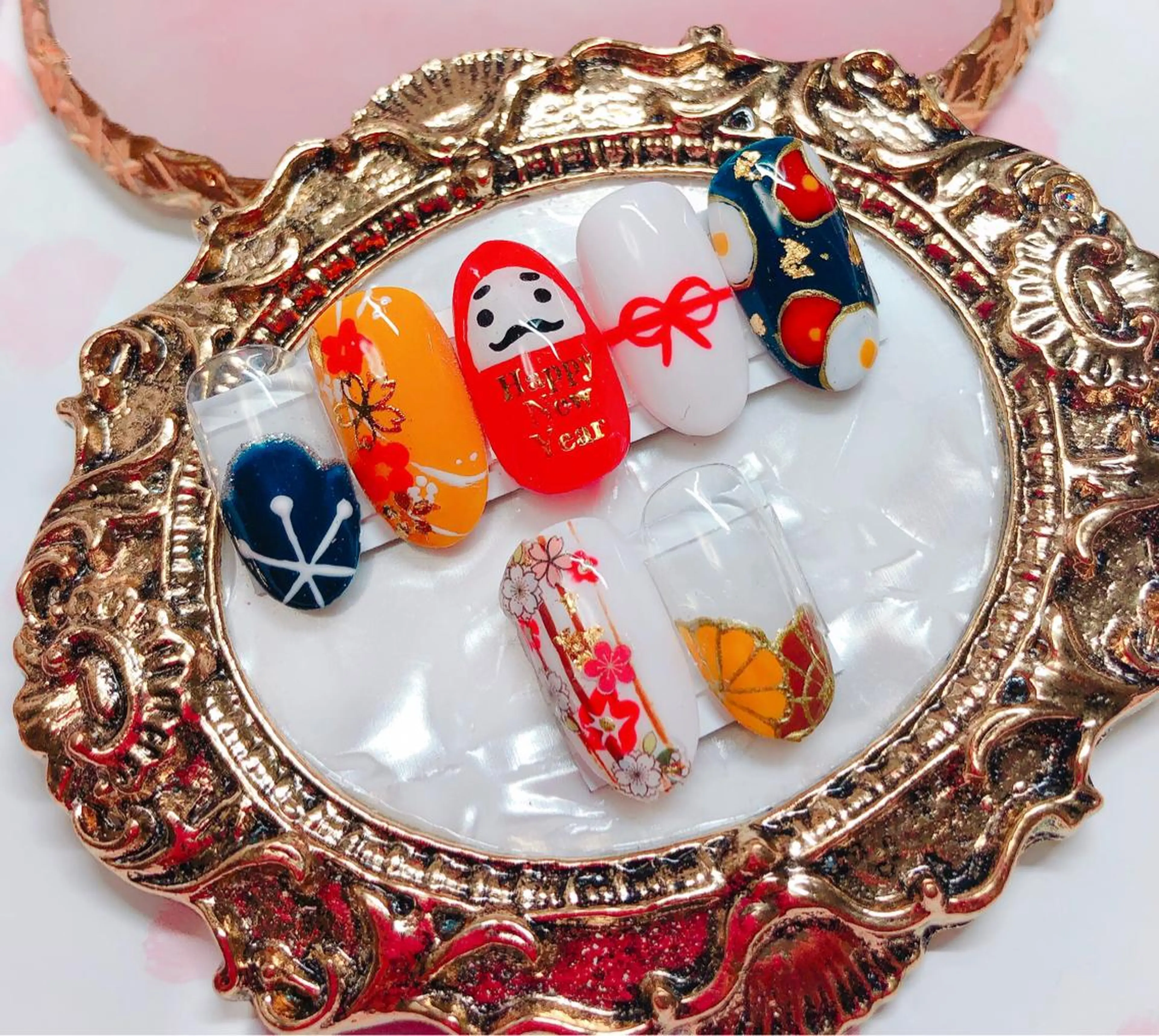 ネイル CROWN プライベートサロンのネイルデザイン