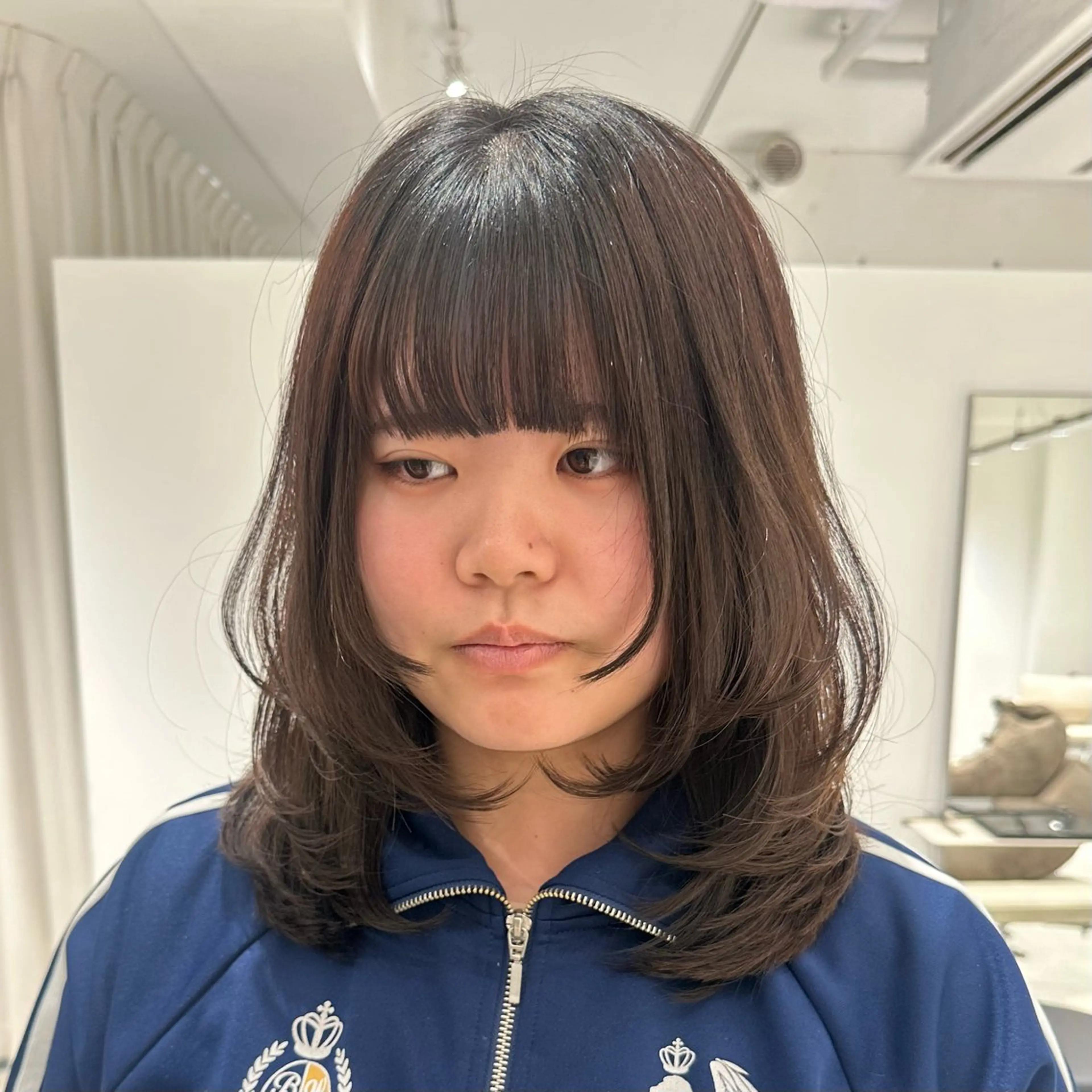 セミロング カット ヘアカラー トリートメント ヘッドスパ ヘアセット 地毛風/グレージュ よしだひろのじょうのヘアスタイル