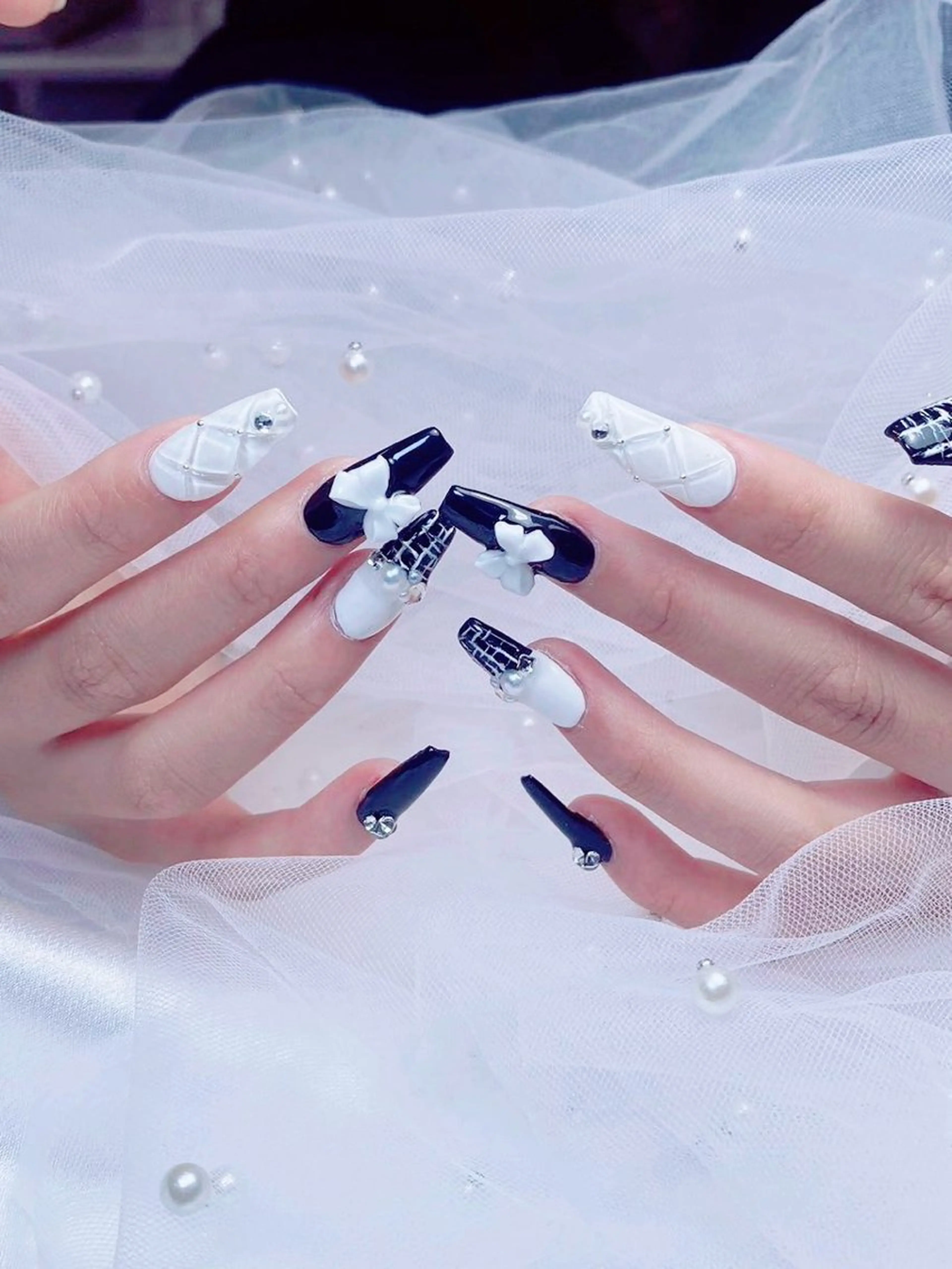 ネイル ハンドネイル ロータス ネイルサロンのネイルデザイン