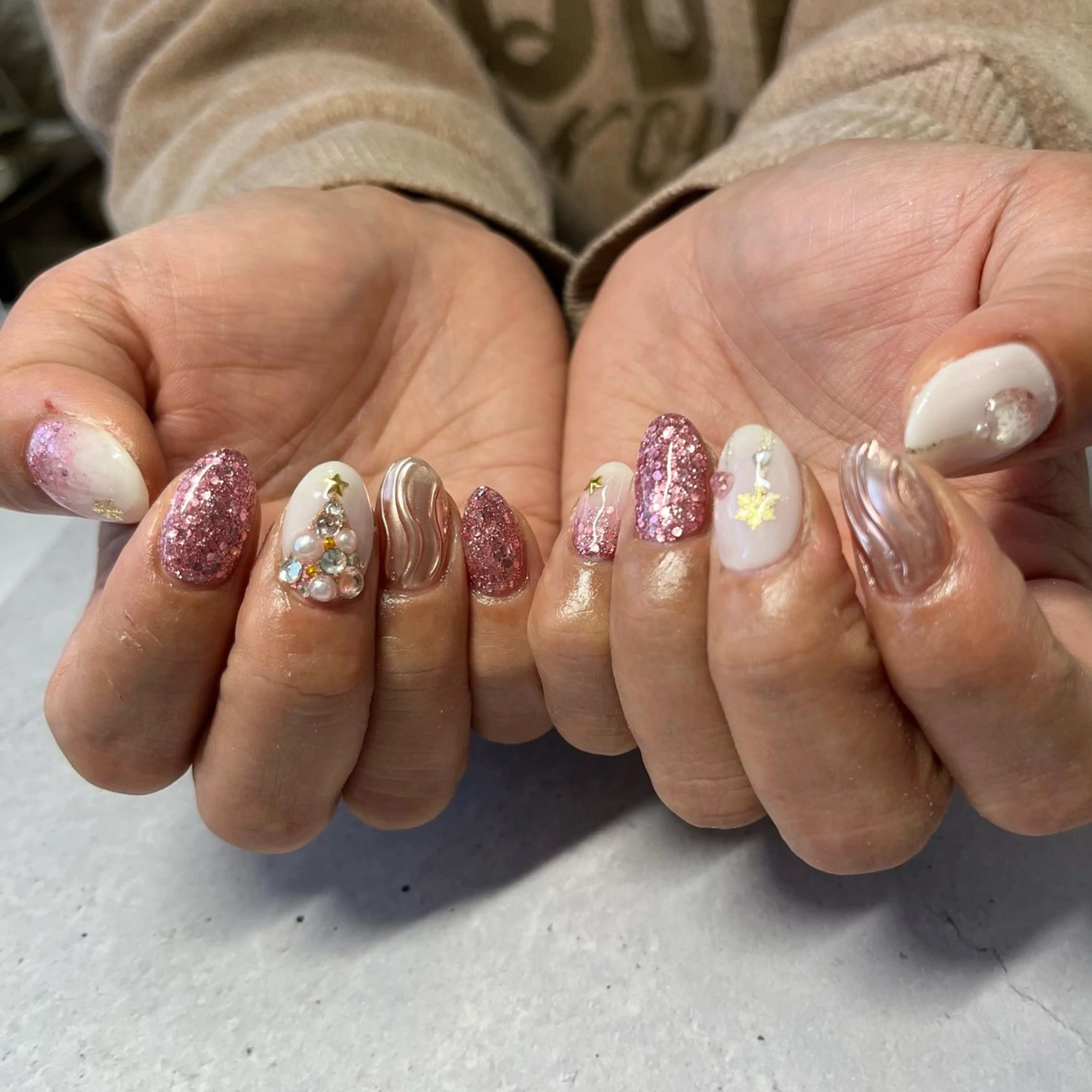 ネイル PALMNAIL所属・次田 春花のネイルデザイン