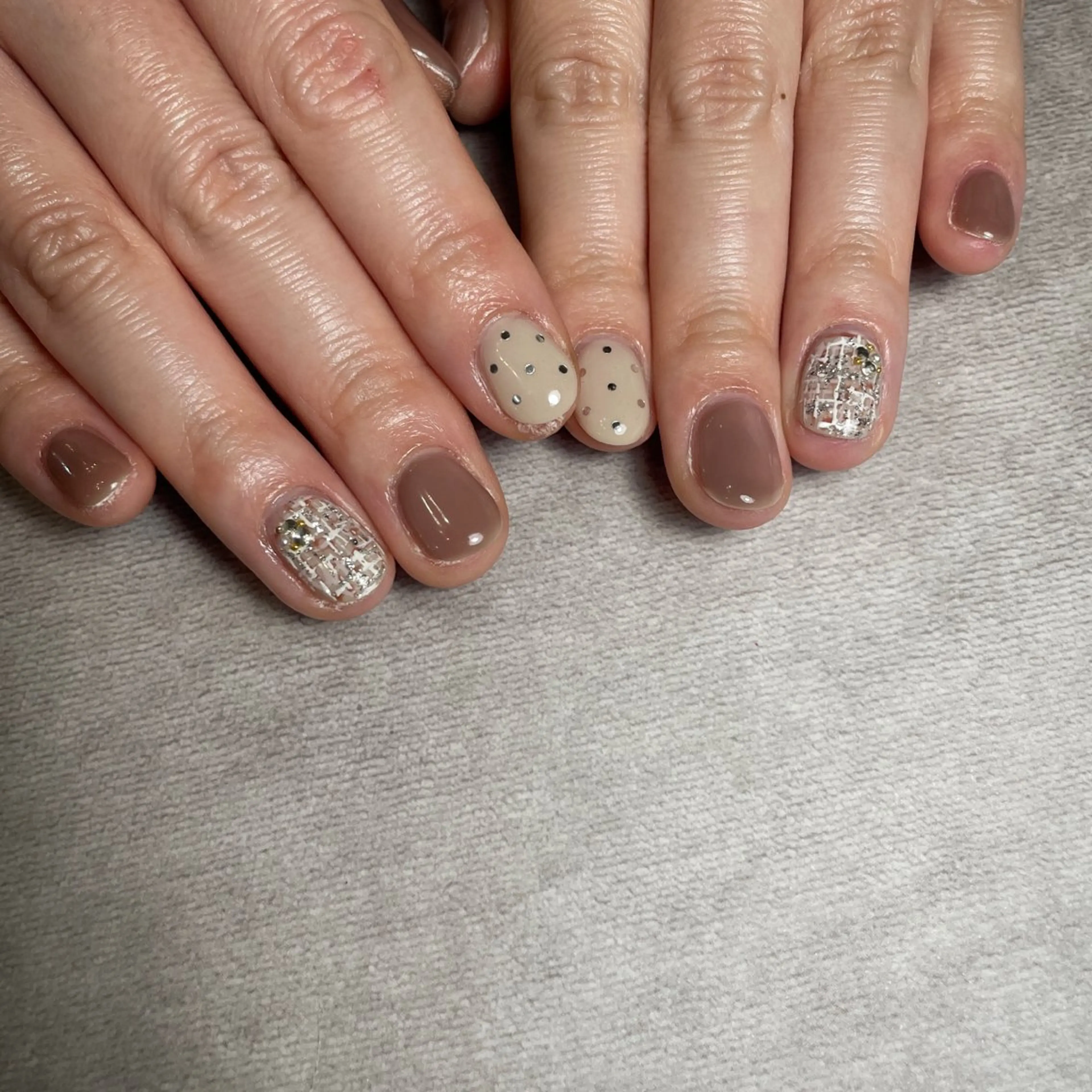 ネイル ドット シルバー ツイードネイル ハンドネイル K Harukaのネイルデザイン