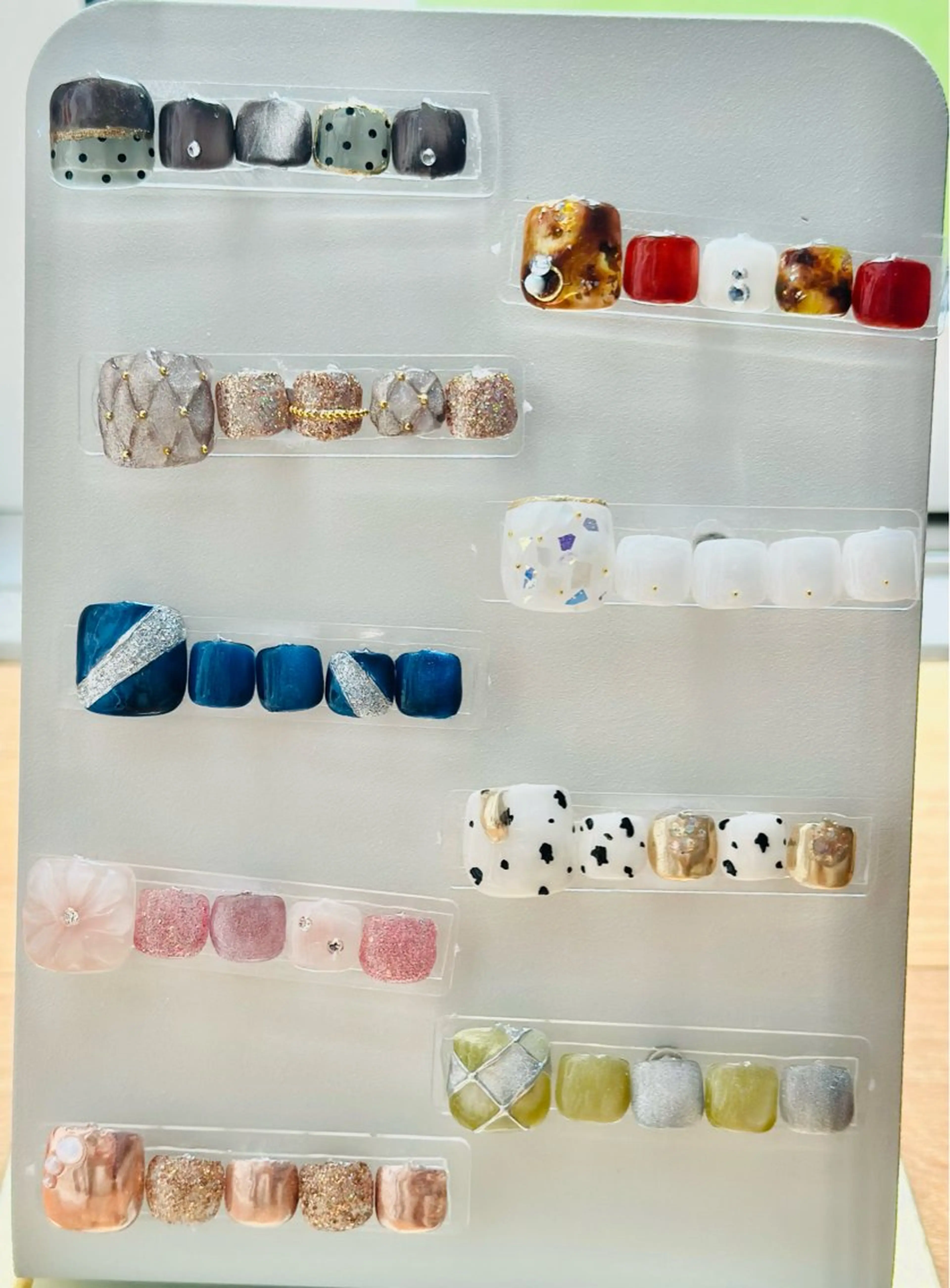 ネイル フットネイル nailsalon oluoluのネイルデザイン